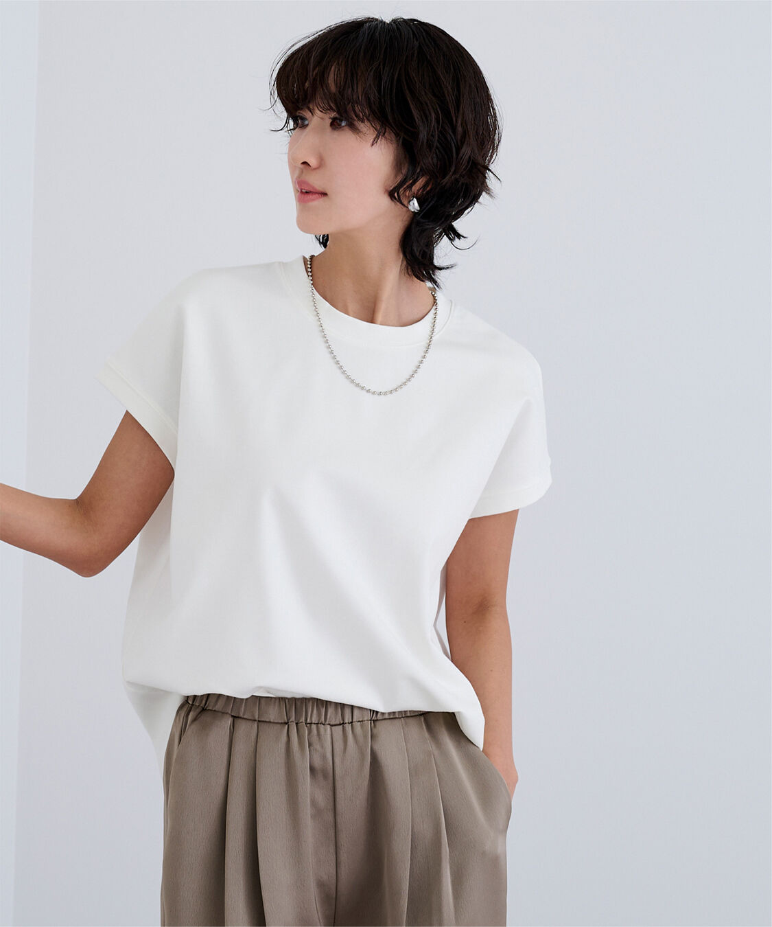 ur's「機能性カットソーフレンチスリーブトップス」|Tシャツ・カットソー|