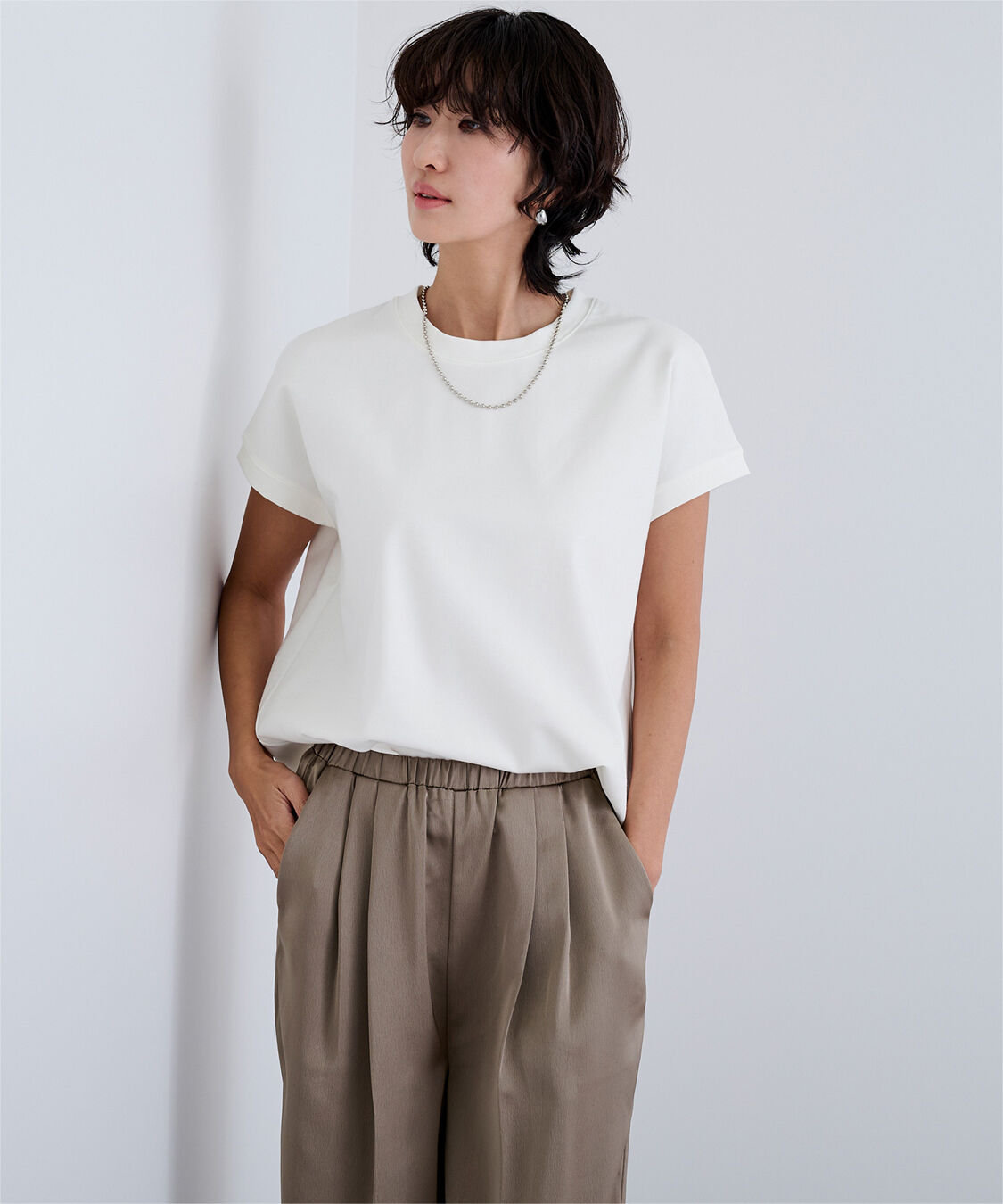 ur's「機能性カットソーフレンチスリーブトップス」|Tシャツ・カットソー|