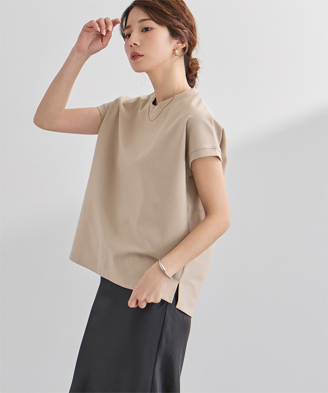 ur's「機能性カットソーフレンチスリーブトップス」|Tシャツ・カットソー|