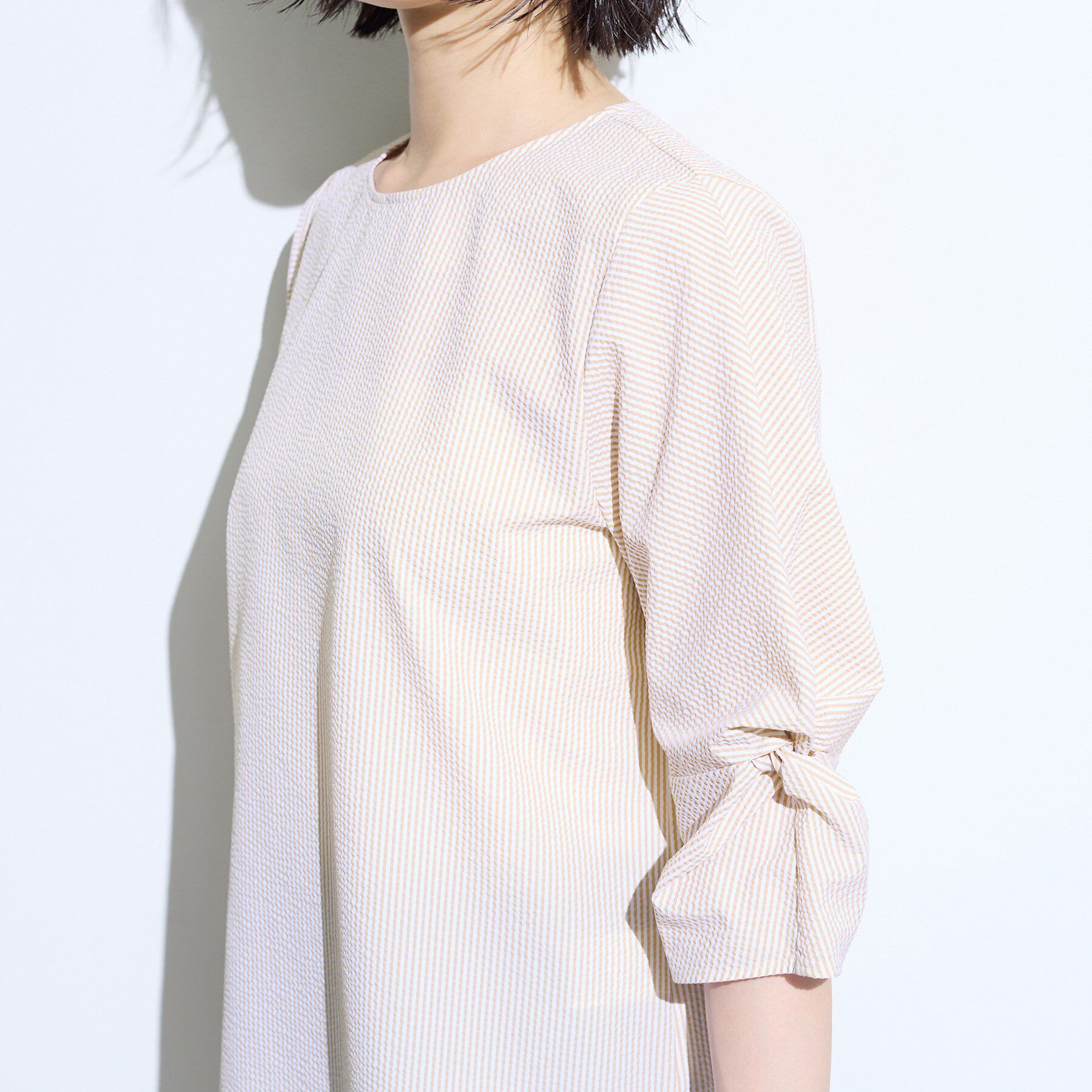 INDIVI「【洗える／UVケア】ねじり袖サッカートップス」|Tシャツ・カットソー|