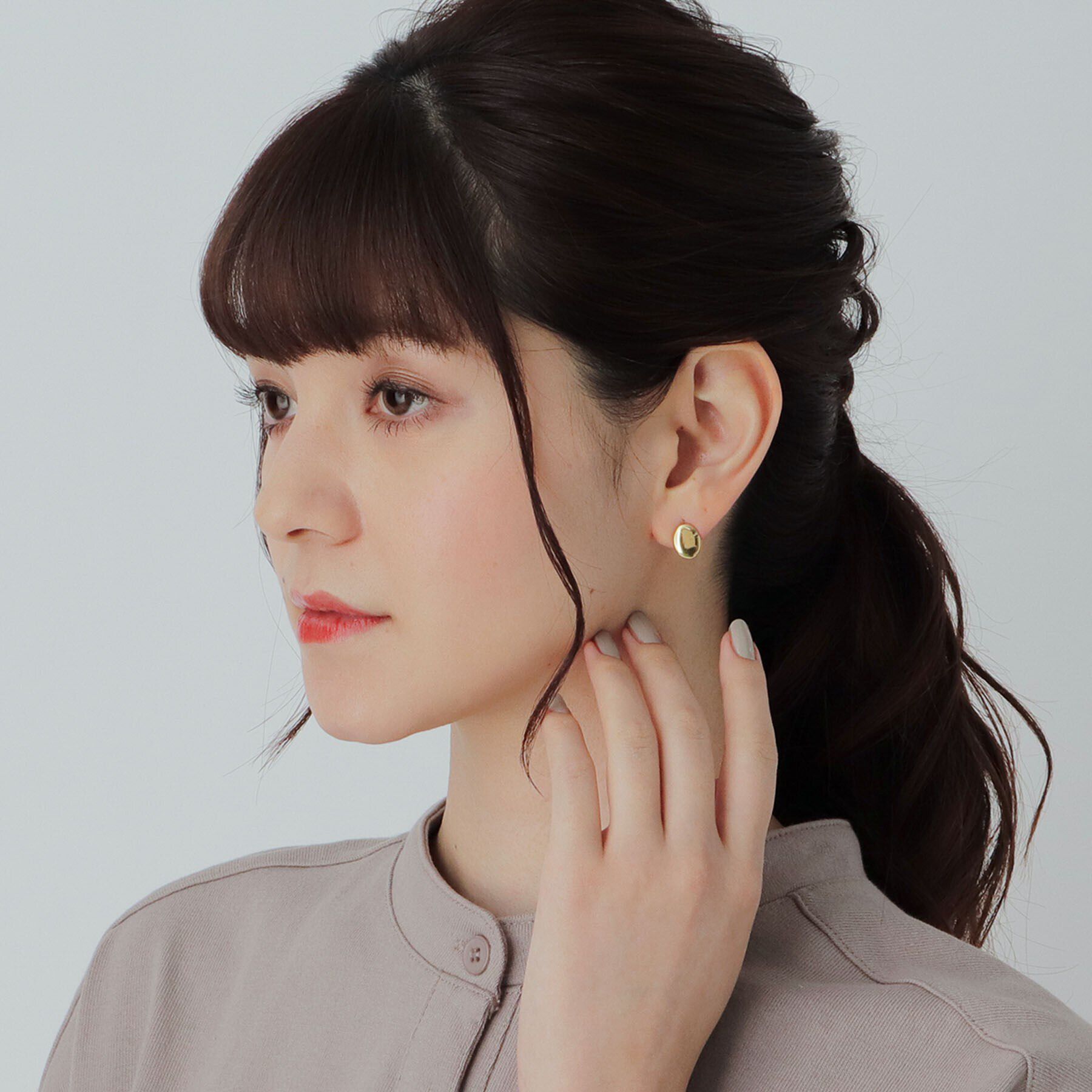 COCOSHNIK ONKITSCH「シルバー オーバルカボション　イヤリング GP」|イヤリング|