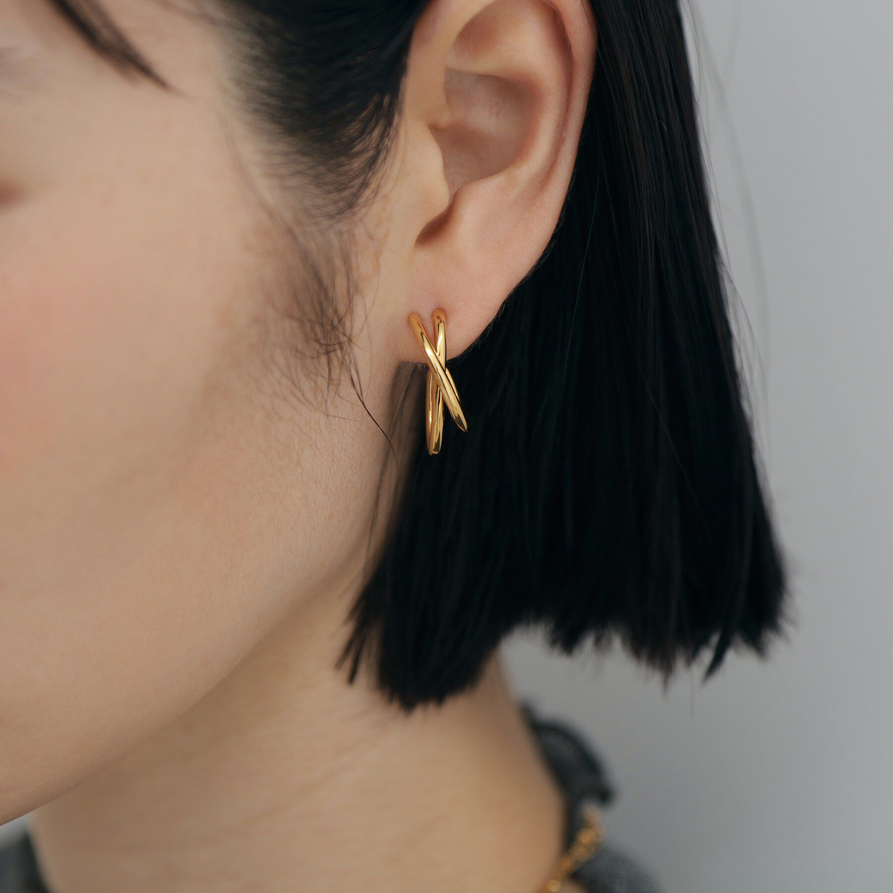 COCOSHNIK ONKITSCH「シルバー クロスオービットピアス GP」|ピアス|
