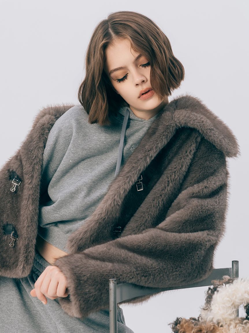 FURFUR「ビッグカラーエコファーショートコート」|ブルゾン・スタジャン|