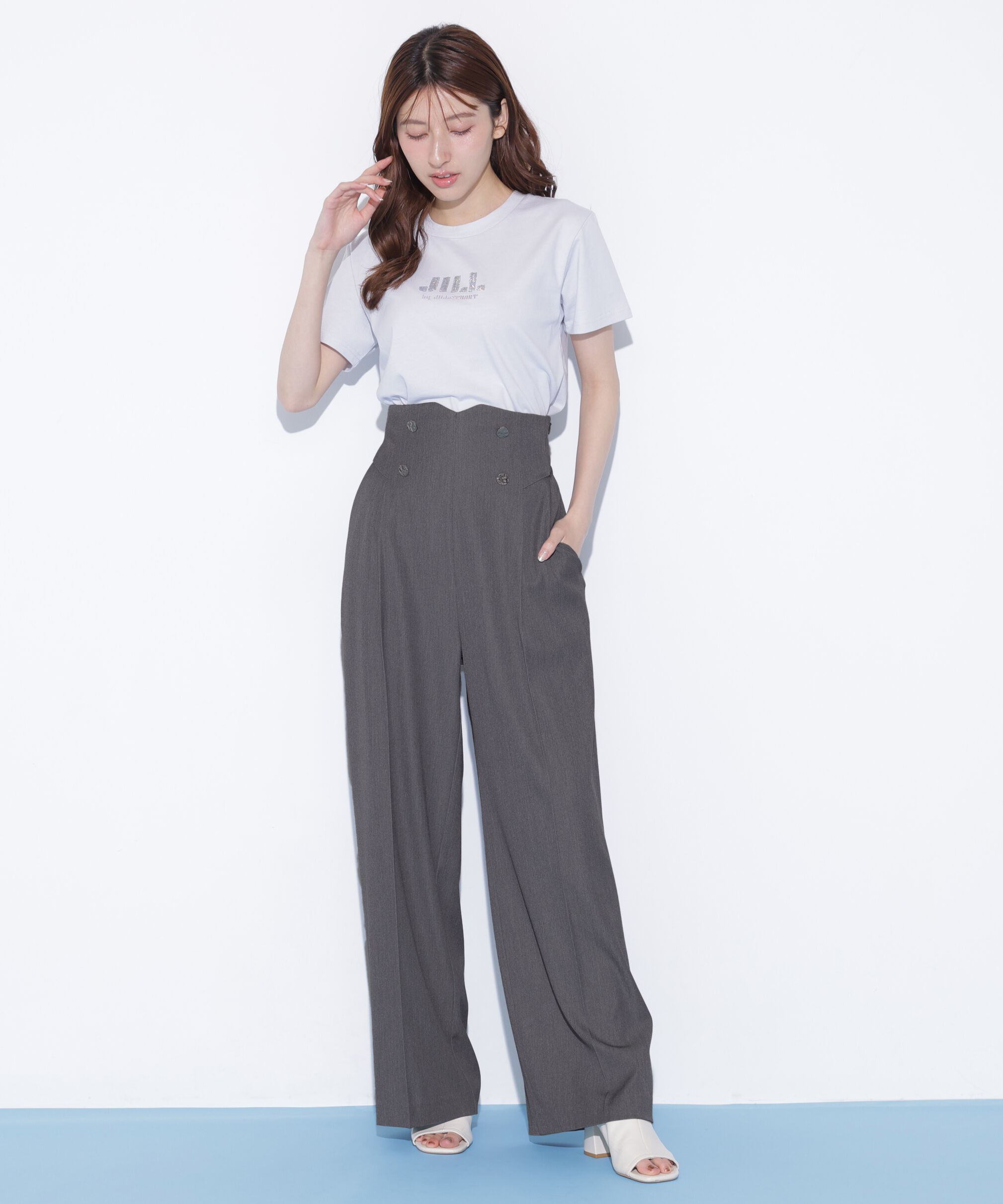  「スパンコールロゴ刺繍Tシャツ OC」|Tシャツ・カットソー|