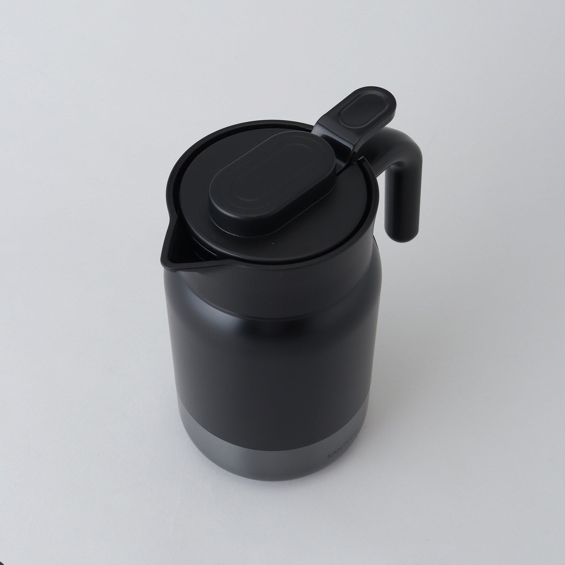 212 KITCHEN STORE「SANTECO サンテコ CALMO 保温サーバー 1000 BK」|グラス・マグカップ|