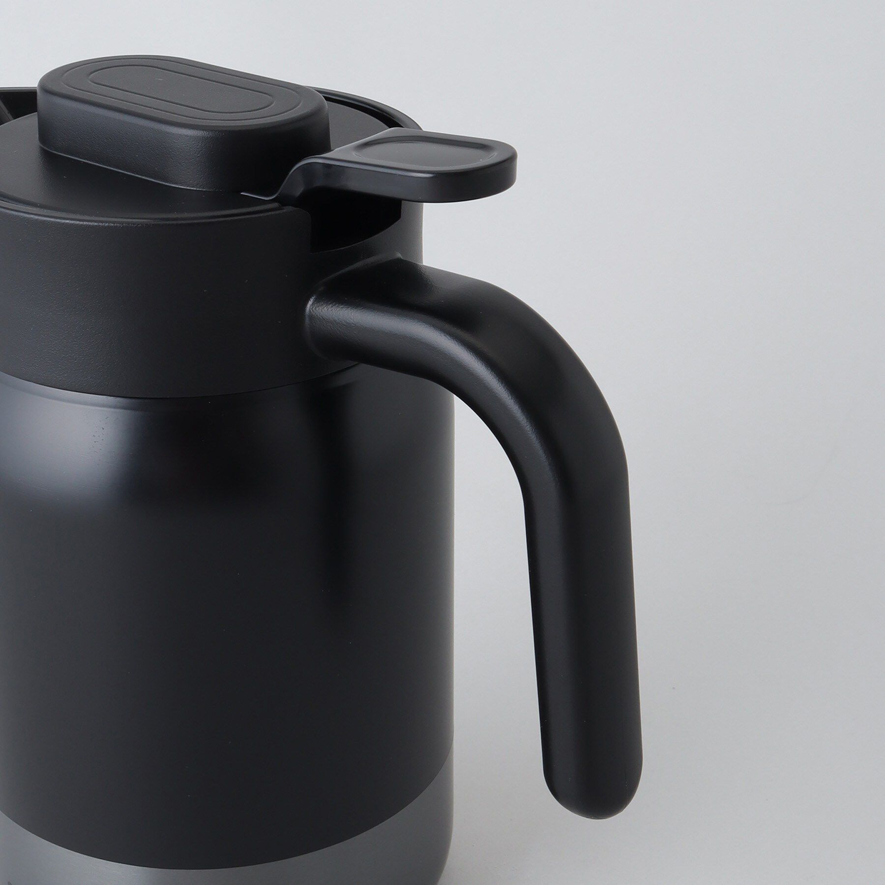 212 KITCHEN STORE「SANTECO サンテコ CALMO 保温サーバー 1000 BK」|グラス・マグカップ|