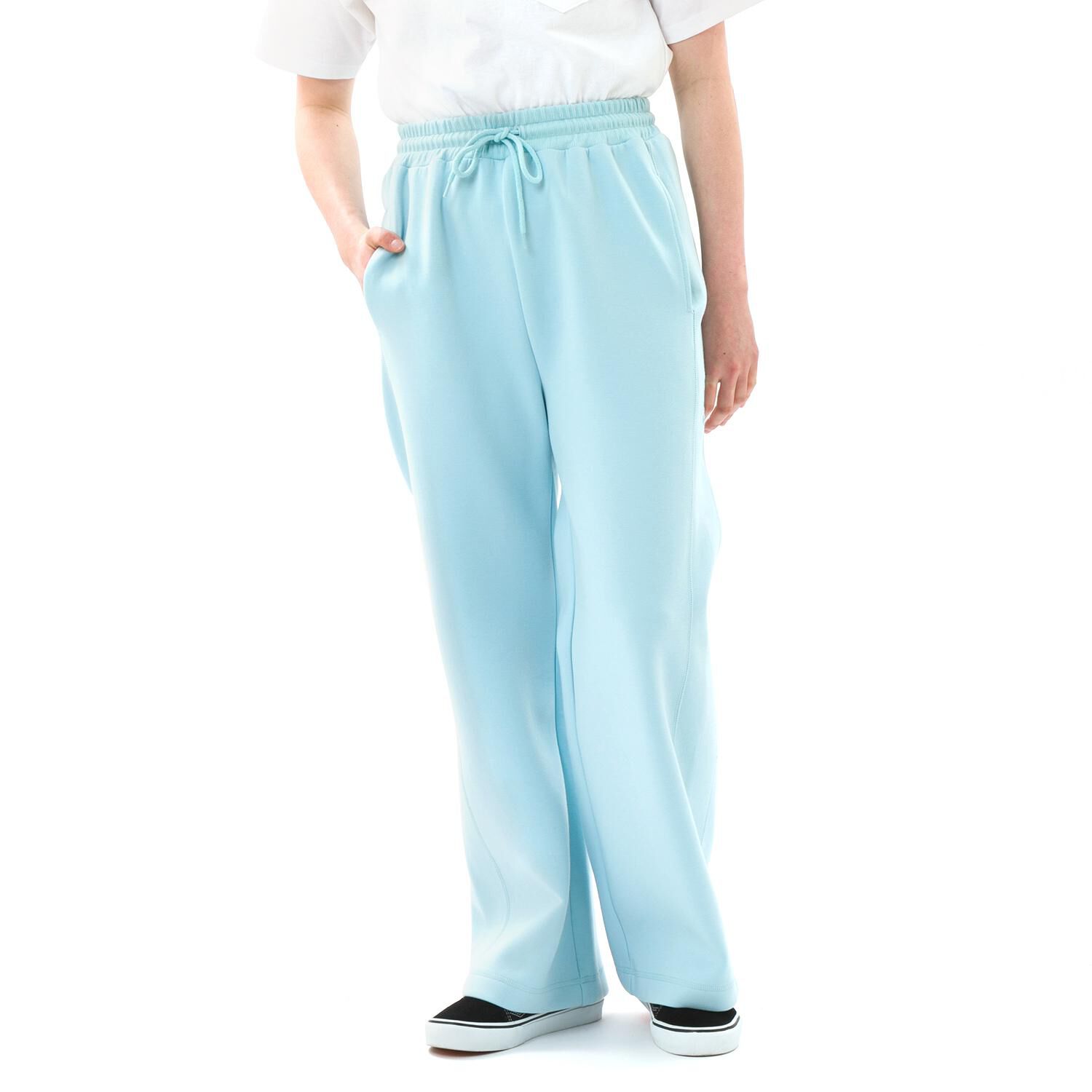 VANS「【VANSｱﾊﾟﾚﾙ(WJ)】W 3D EMB PNT」|チノ|