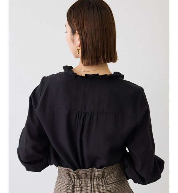 ROPE「【J'aDoRe・一部店舗限定サイズ】エンブロイダリーフリルブラウス/イージーケア」|シャツ・ブラウス|