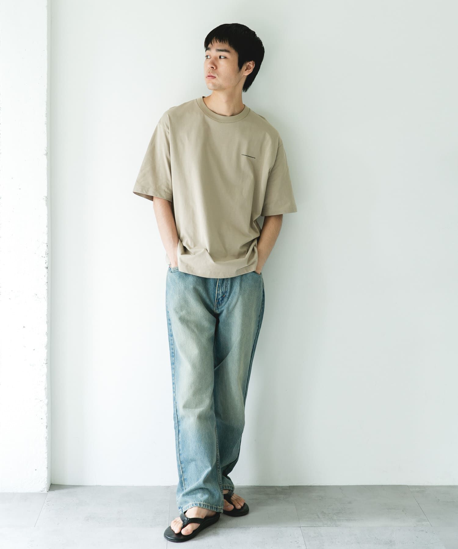 URBAN RESEARCH DOORS「ファニチャープリントTシャツ」|Tシャツ・カットソー|