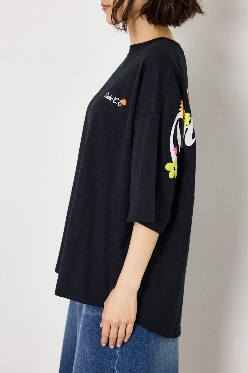RODEO CROWNS「フラワースクリプトロゴ5分袖Tシャツ」|Tシャツ・カットソー|