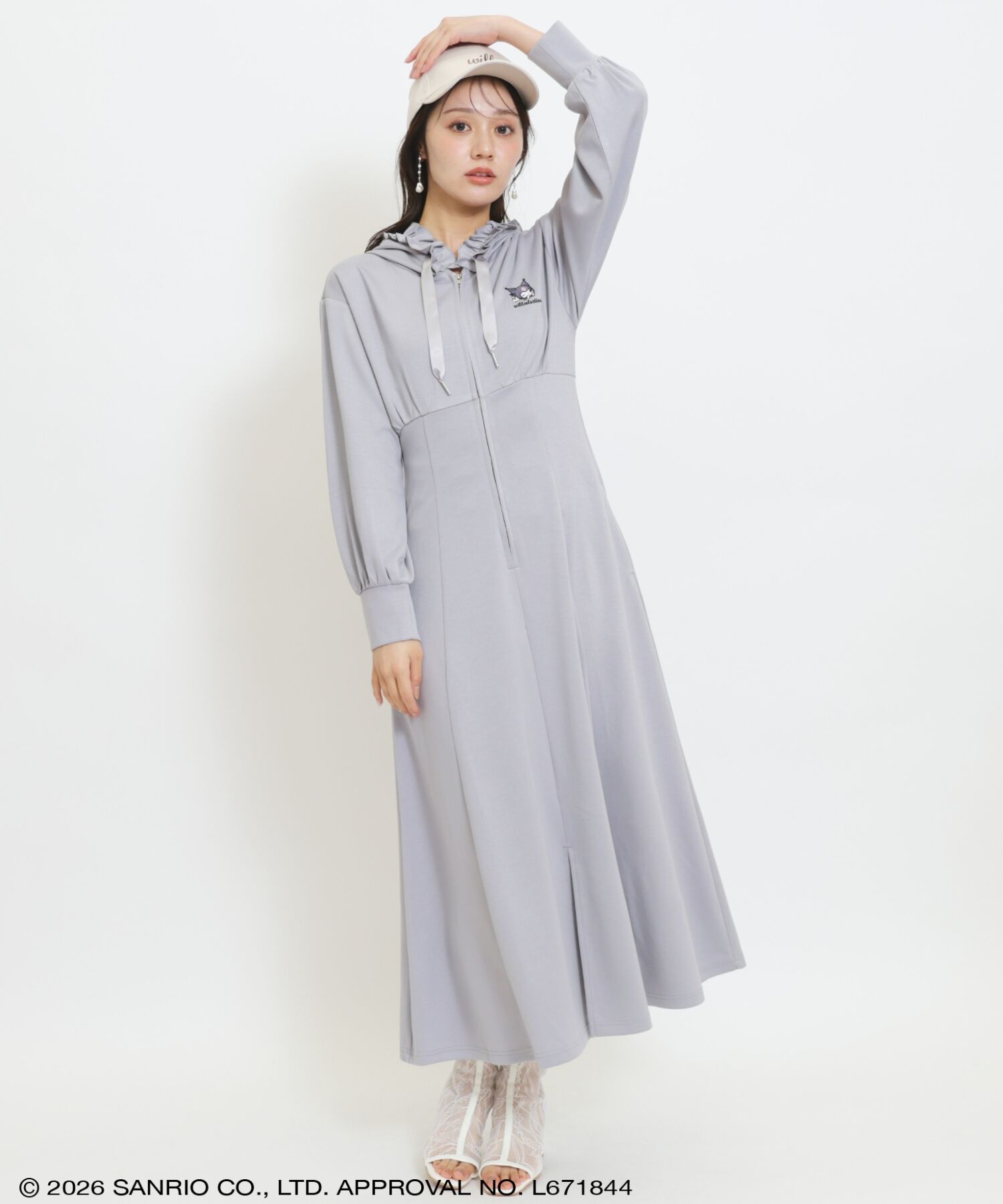 WILLSELECTION「WILLSELECTION&times;マイメロディ＆クロミ 刺繍フリルフードパーカーワンピース」|ワンピース|ブルー