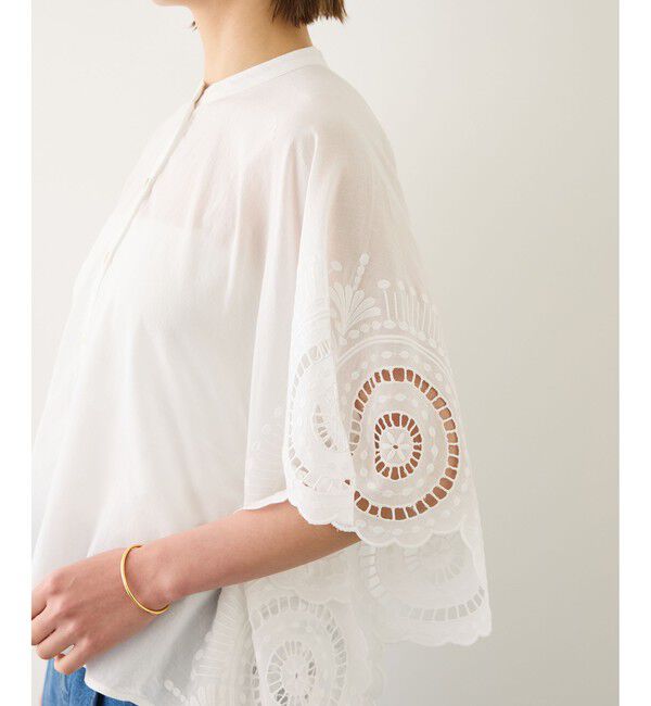 ROPE「INDIAコットンボイルシフリー刺繍ケープ(ポンチョ)ブラウス/セットアップ対応・イージーケア」|シャツ・ブラウス|