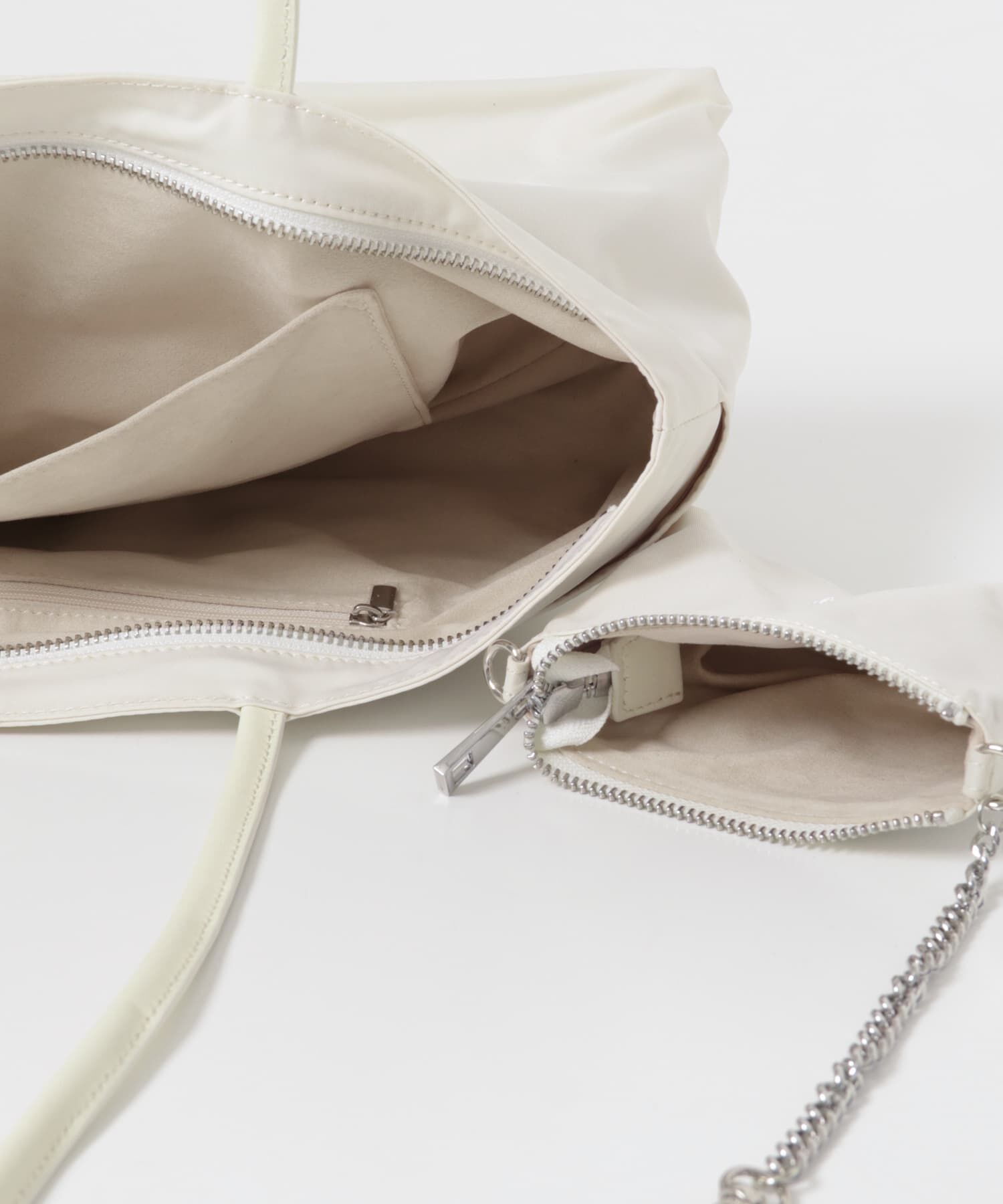 RODE SKO「hun RODESKO　Dual pouch boston」|ボストンバッグ|