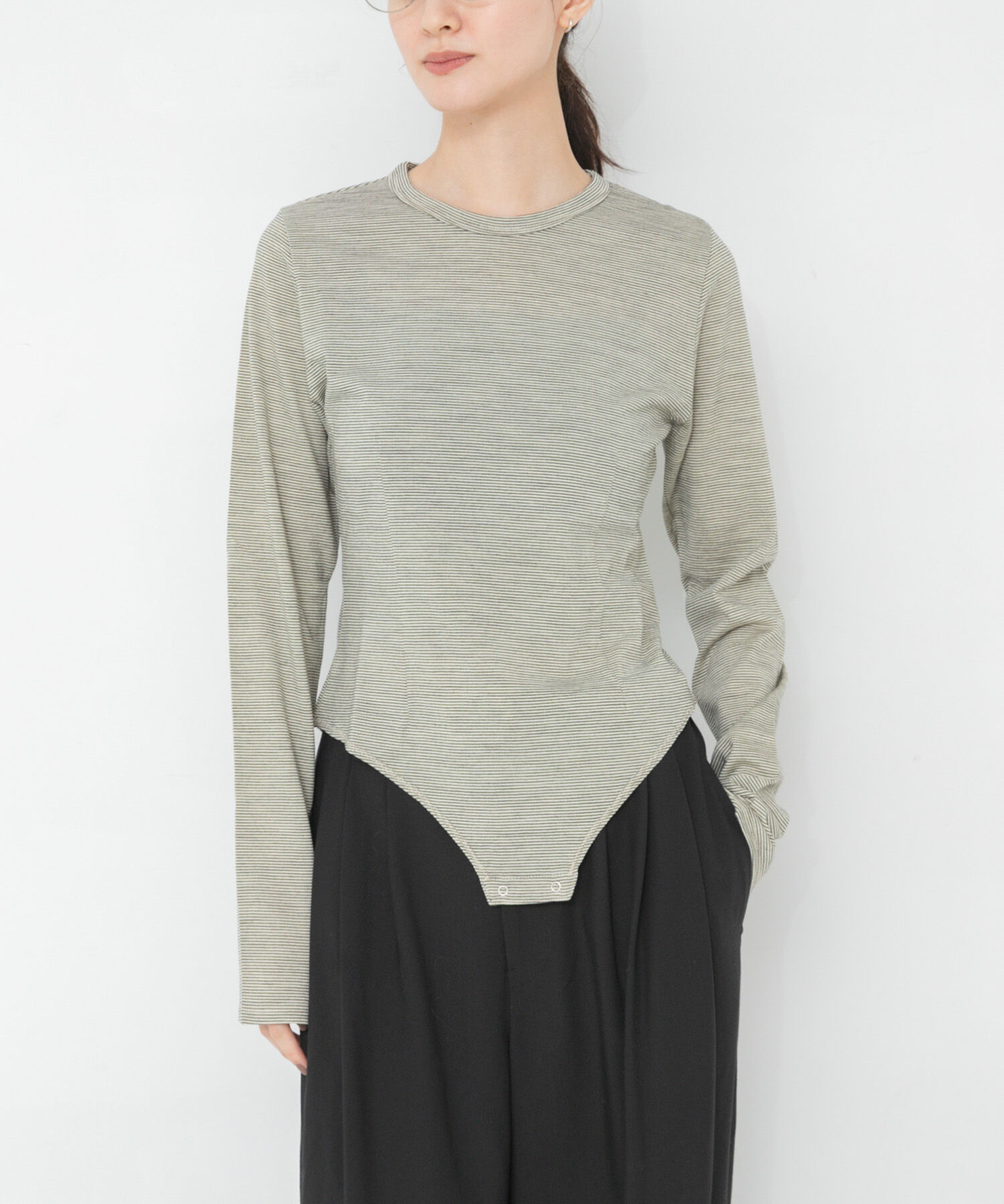 URBAN RESEARCH「new basic　WASHABLE WOOL CONTOUR TOP」|Tシャツ・カットソー|ホワイト系その他