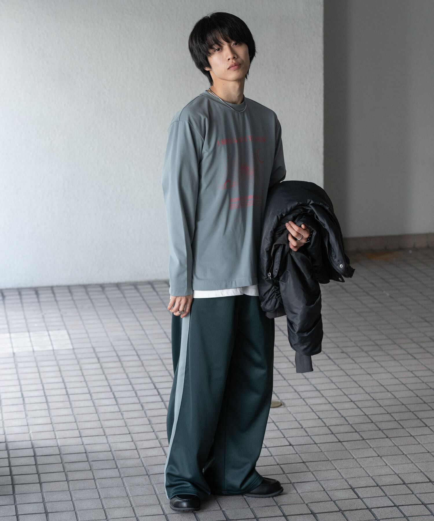 SENSE OF PLACE by URBAN RESEARCH「Galaxy Graphic Long-Sleeve T-shirts」|Tシャツ・カットソー|