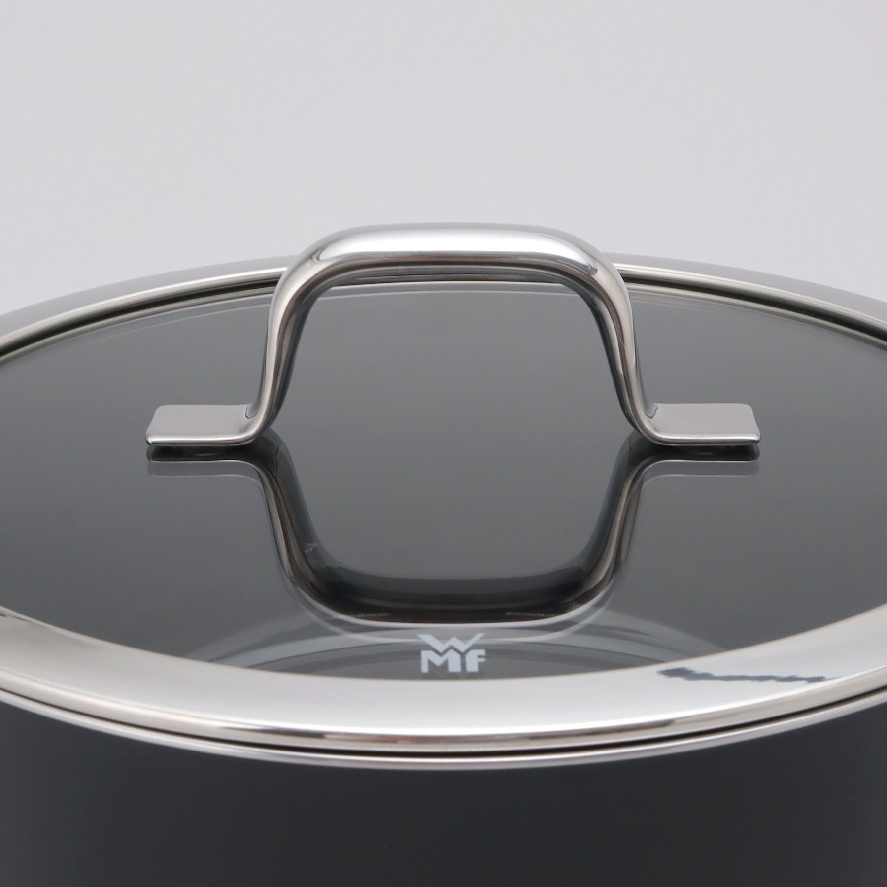 212 KITCHEN STORE「フュージョンテック ミネラルプロ ローキャセロール24cm BL ＜WMF ヴェーエムエフ＞」|食器・キッチングッズ|