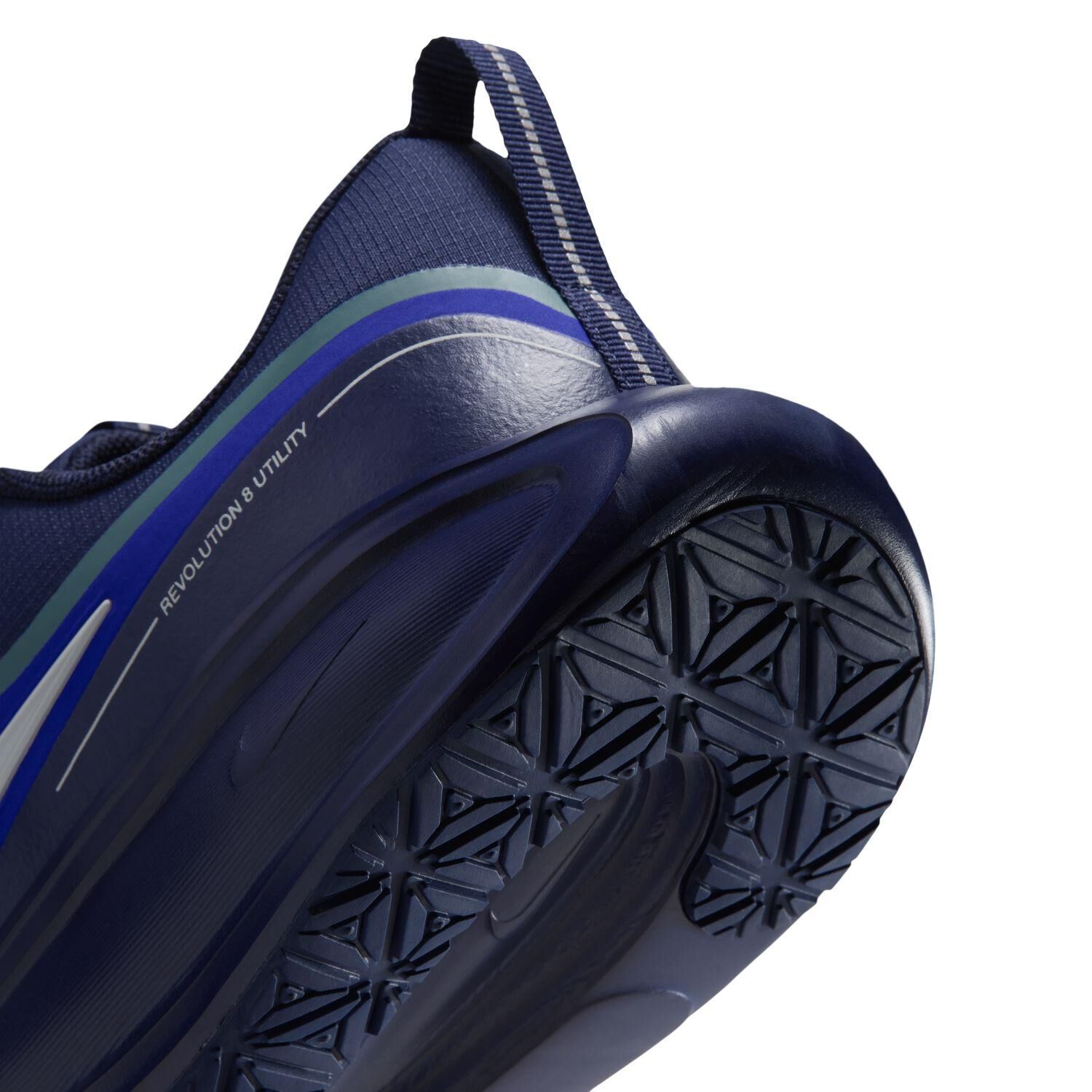 NIKE「【NIKE】REVOLUTION 8 UTILITY」|スニーカー|