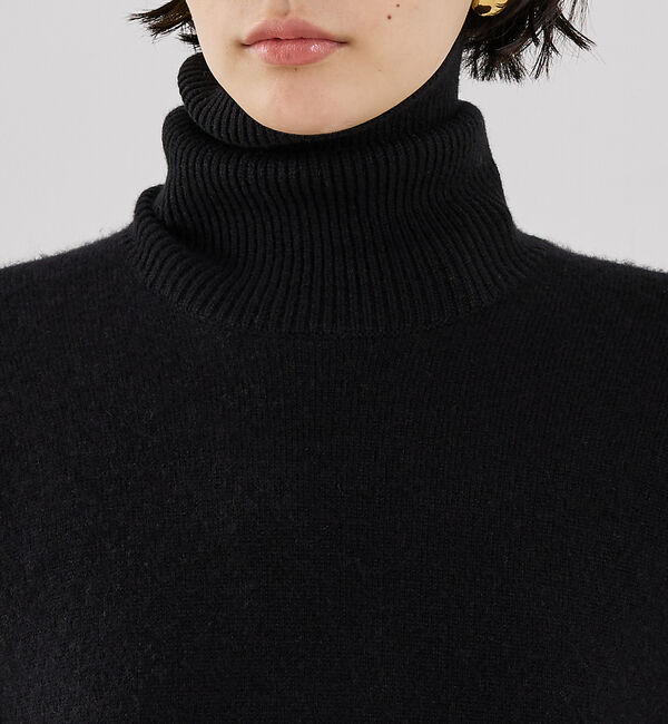 The Store by C' 「【TOTEME】BROAD TURTLENECK DRESS／タートルネックニッ」|ワンピース|