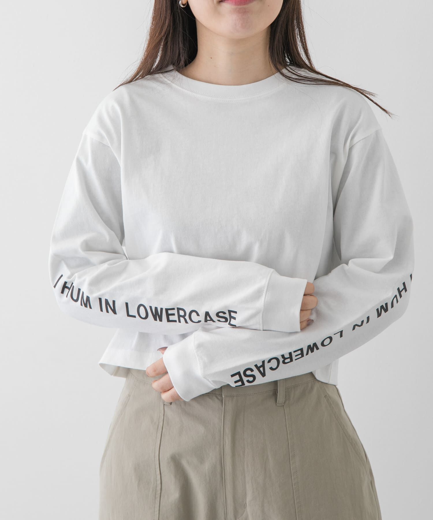 URBAN RESEARCH DOORS「FORK&SPOON　スリーブロゴクロップドTシャツ」|Tシャツ・カットソー|