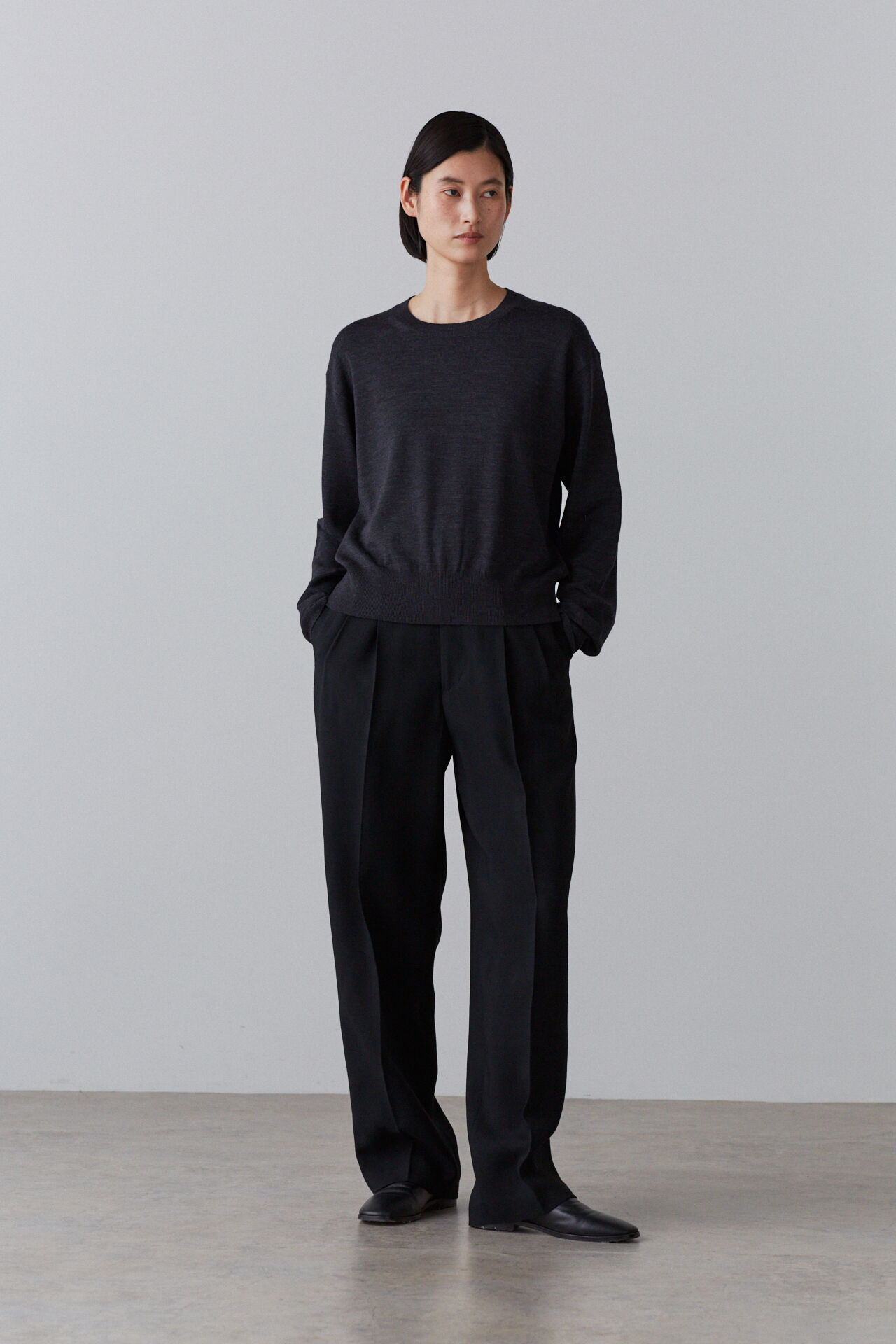 YLEVE 「YLEVE / SUPERFINE 120&rsquo;S BIELLA YARN KN P/O」|ニット・セーター|