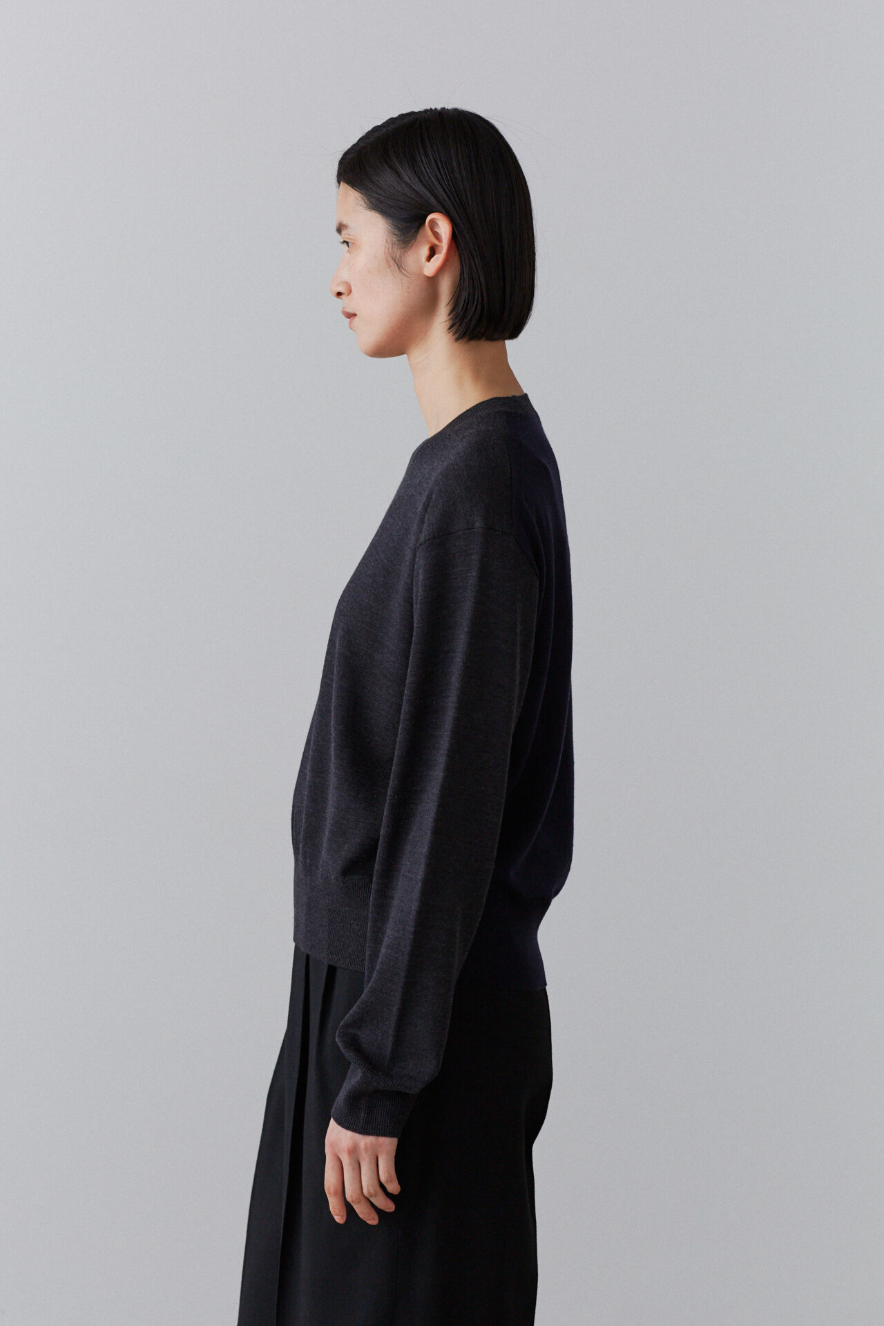 YLEVE 「YLEVE / SUPERFINE 120&rsquo;S BIELLA YARN KN P/O」|ニット・セーター|