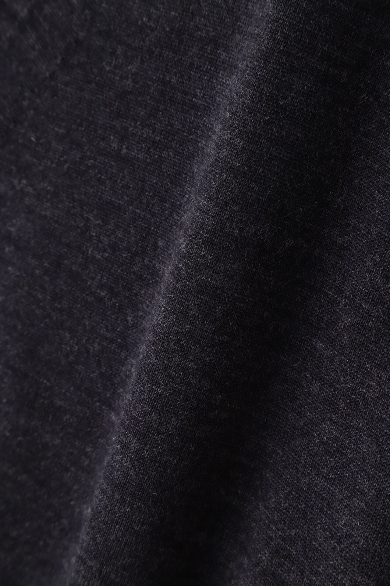 YLEVE 「YLEVE / SUPERFINE 120&rsquo;S BIELLA YARN KN CD」|ニット・セーター|