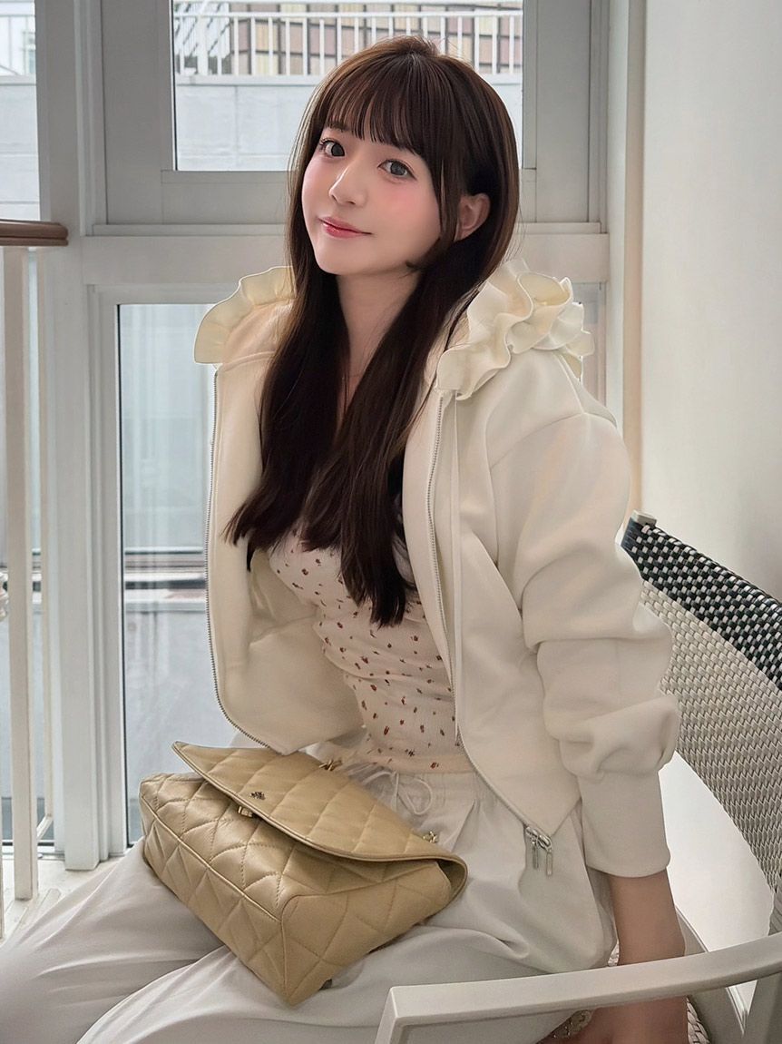 SNIDEL「【多色展開】フリルショートジップパーカー」|パーカー|