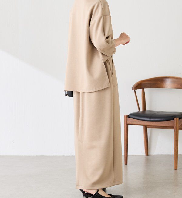  「キーネックダンボールセットアップ」|ワンピース|