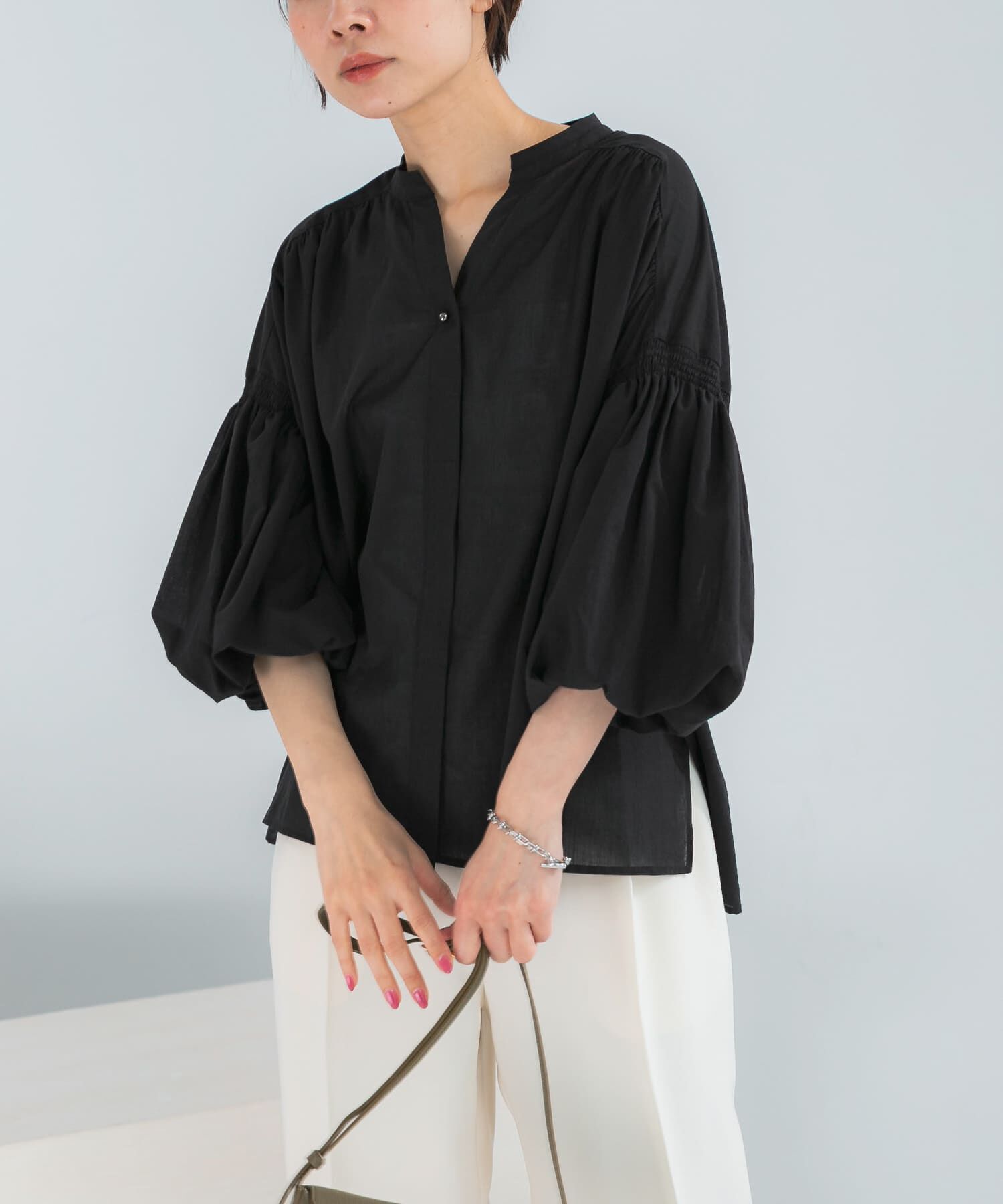 URBAN RESEARCH ROSSO「『WEB限定』コットンボイルバルーンスリーブブラウス」|シャツ・ブラウス|