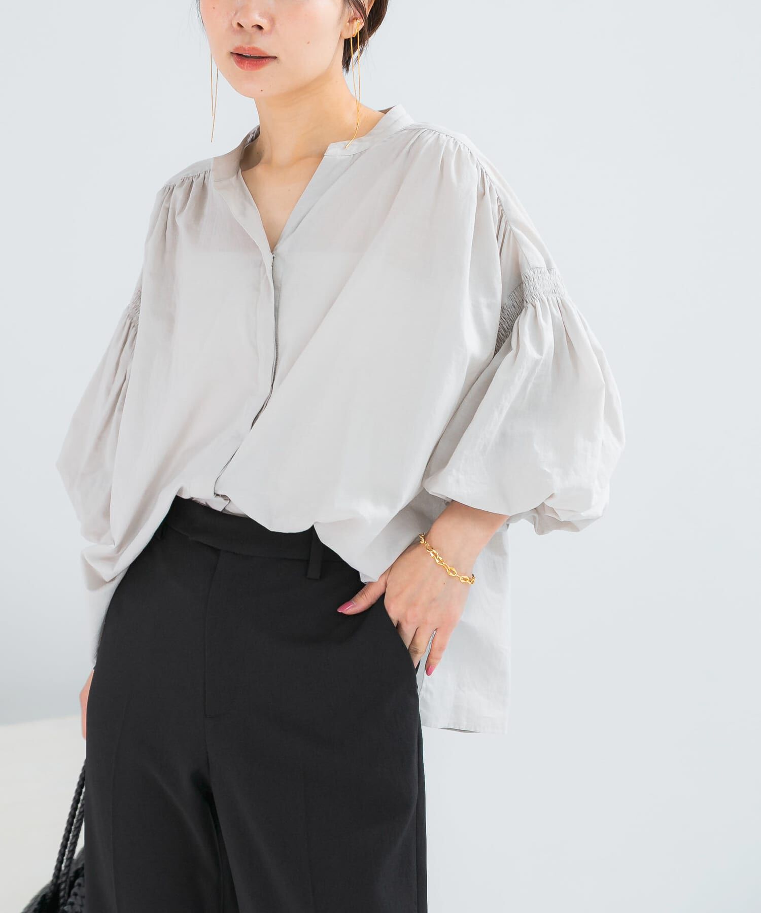 URBAN RESEARCH ROSSO「『WEB限定』コットンボイルバルーンスリーブブラウス」|シャツ・ブラウス|