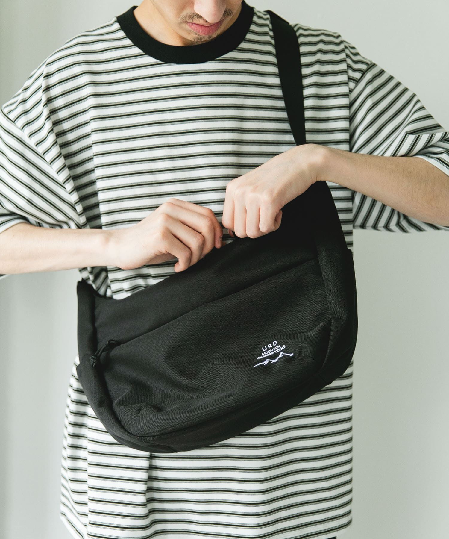 URBAN RESEARCH DOORS「URD SHOULDER BAG」|ショルダー・メッセンジャー|