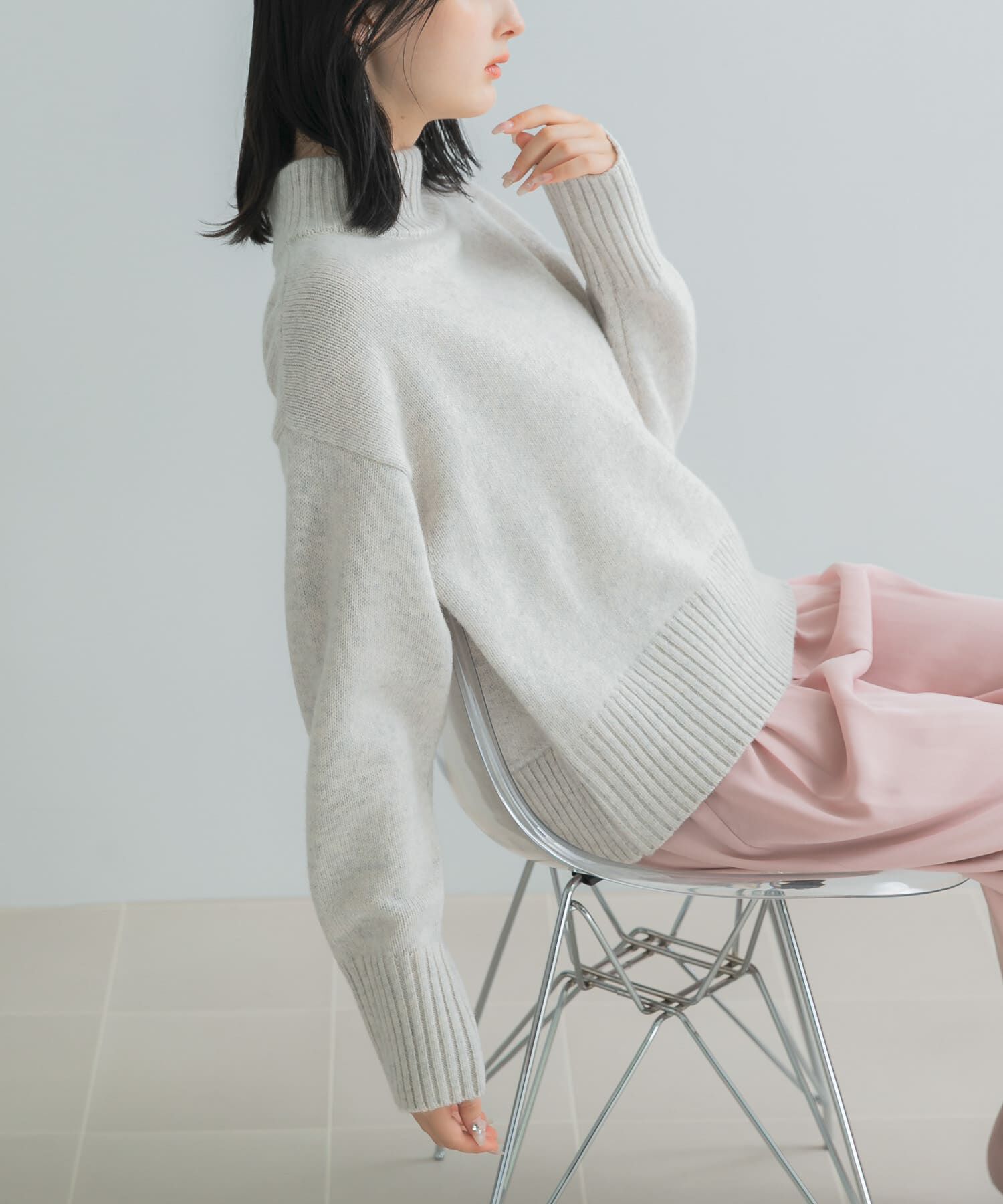 URBAN RESEARCH ROSSO「『WEB/一部店舗限定』エクストラファインボトルネックニット」|ニット・セーター|ライトグレー