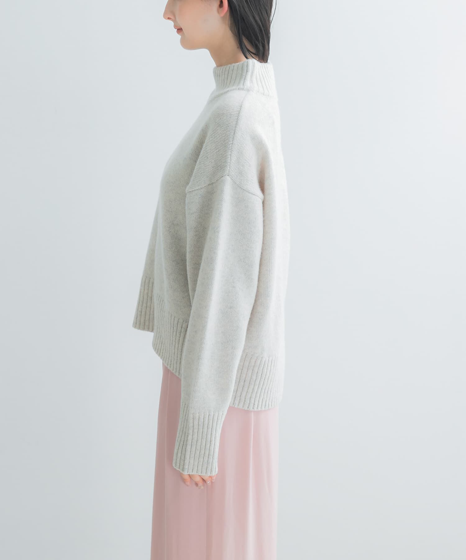 URBAN RESEARCH ROSSO「『WEB/一部店舗限定』エクストラファインボトルネックニット」|ニット・セーター|