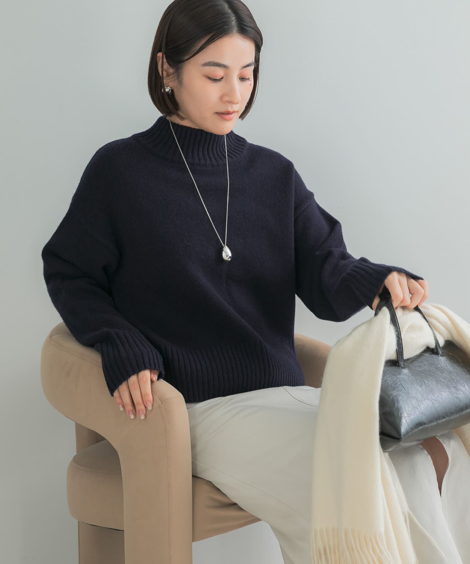 URBAN RESEARCH ROSSO「『WEB/一部店舗限定』エクストラファインボトルネックニット」|ニット・セーター|ネイビー