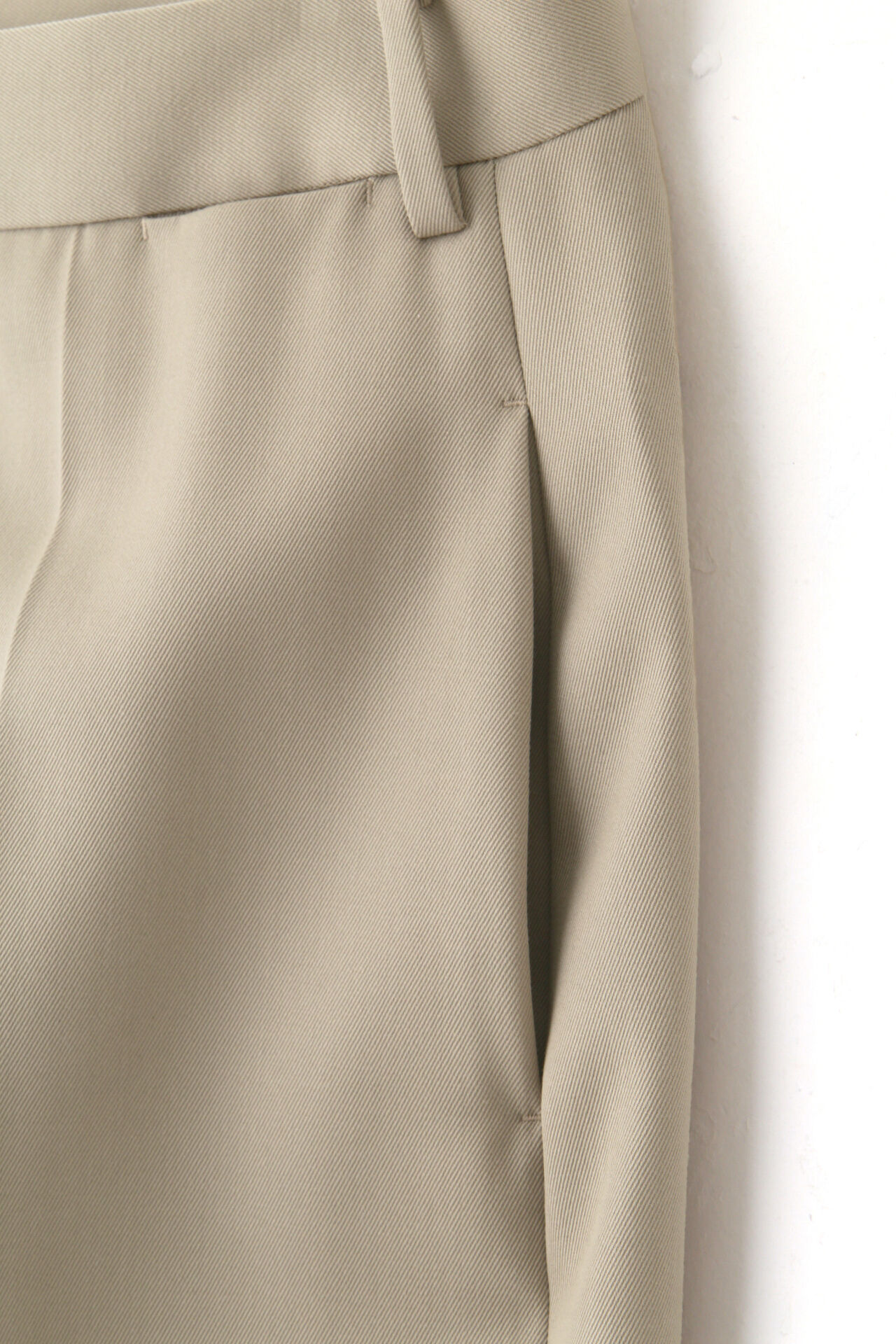 YLEVE 「YLEVE / WOOL SURGE TROUSERS」|その他|
