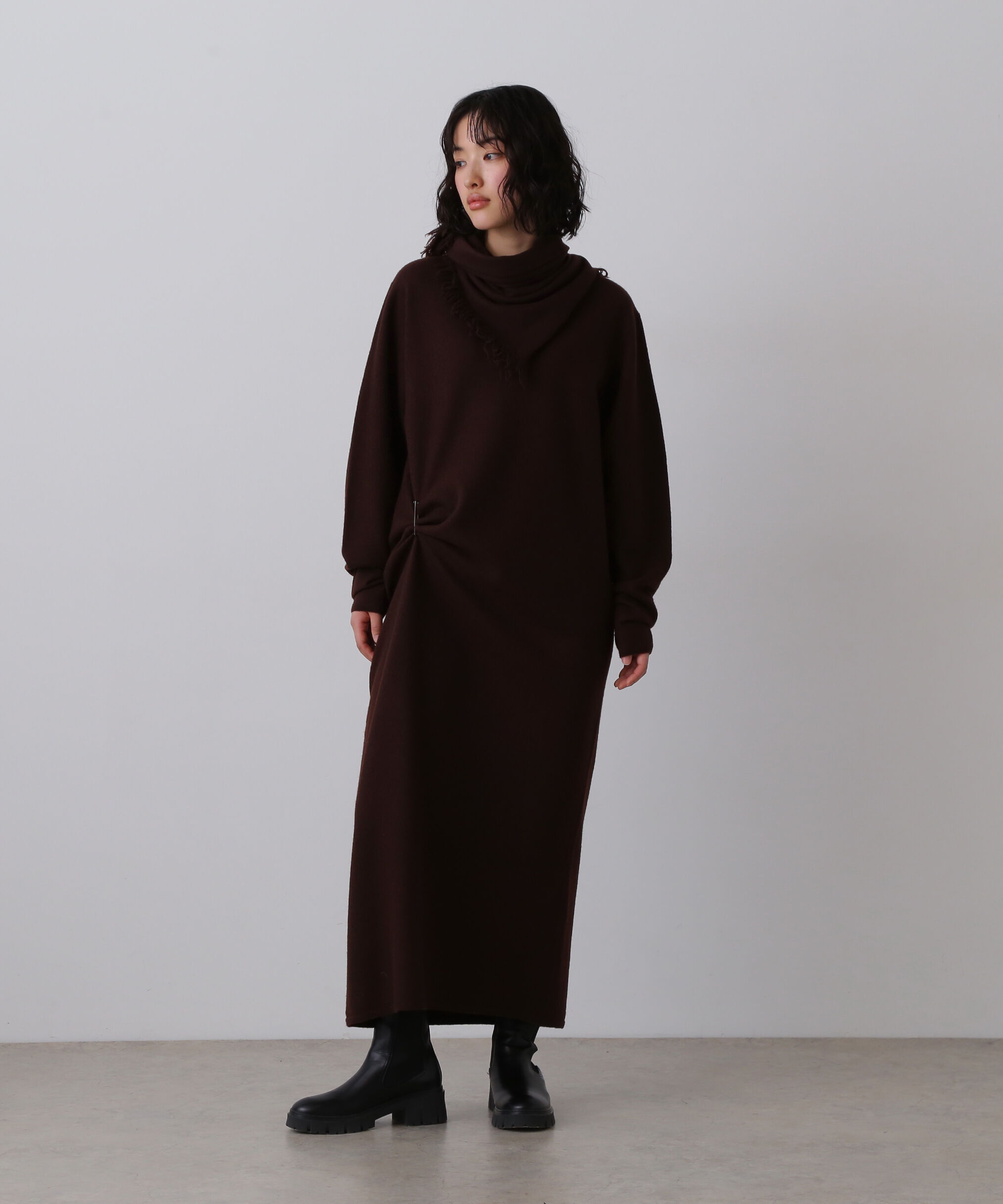 YLEVE 「YLEVE / ULTARAFINE MERINO WOOL MILLED KNIT ONE PIECE」|ワンピース|バーガンディ