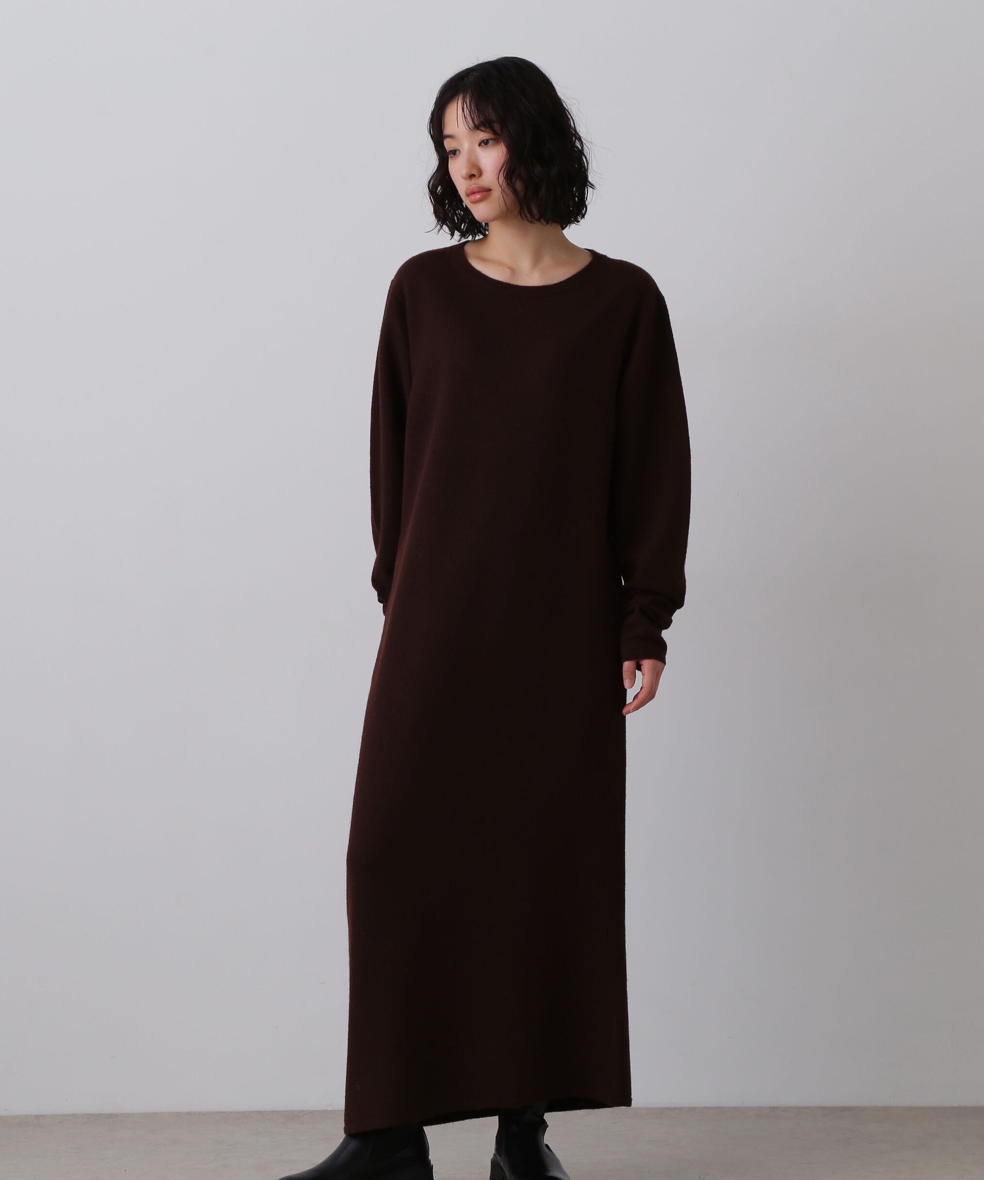 YLEVE 「YLEVE / ULTARAFINE MERINO WOOL MILLED KNIT ONE PIECE」|ワンピース|