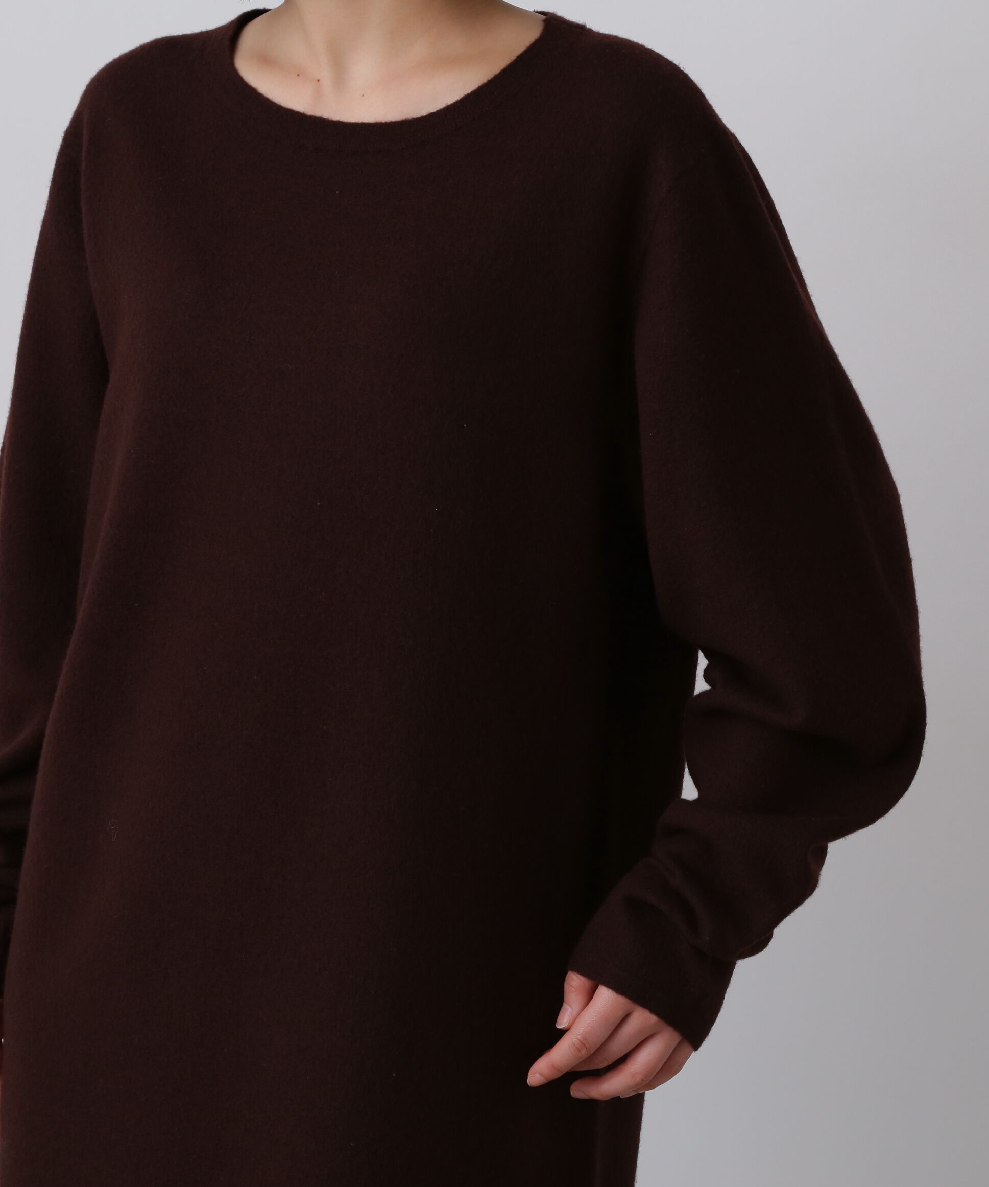 YLEVE 「YLEVE / ULTARAFINE MERINO WOOL MILLED KNIT ONE PIECE」|ワンピース|