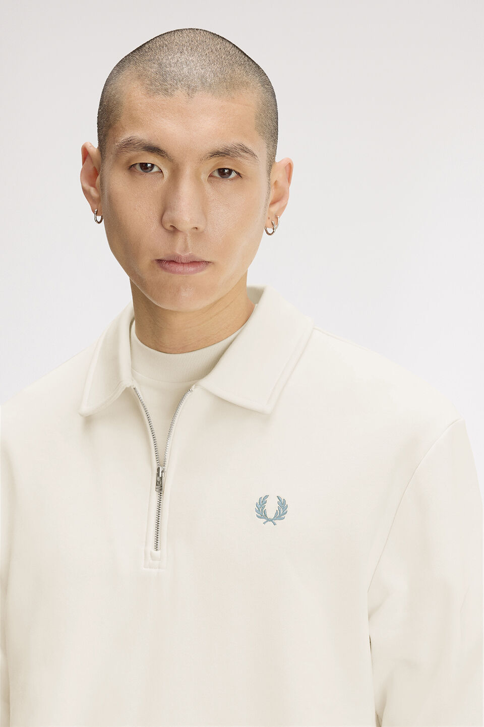 FRED PERRY 「FRED PERRY／Half Zip Collared Sweatshirt／ハーフジップカラースウェットシャツ」|スウェット・ジャージ|
