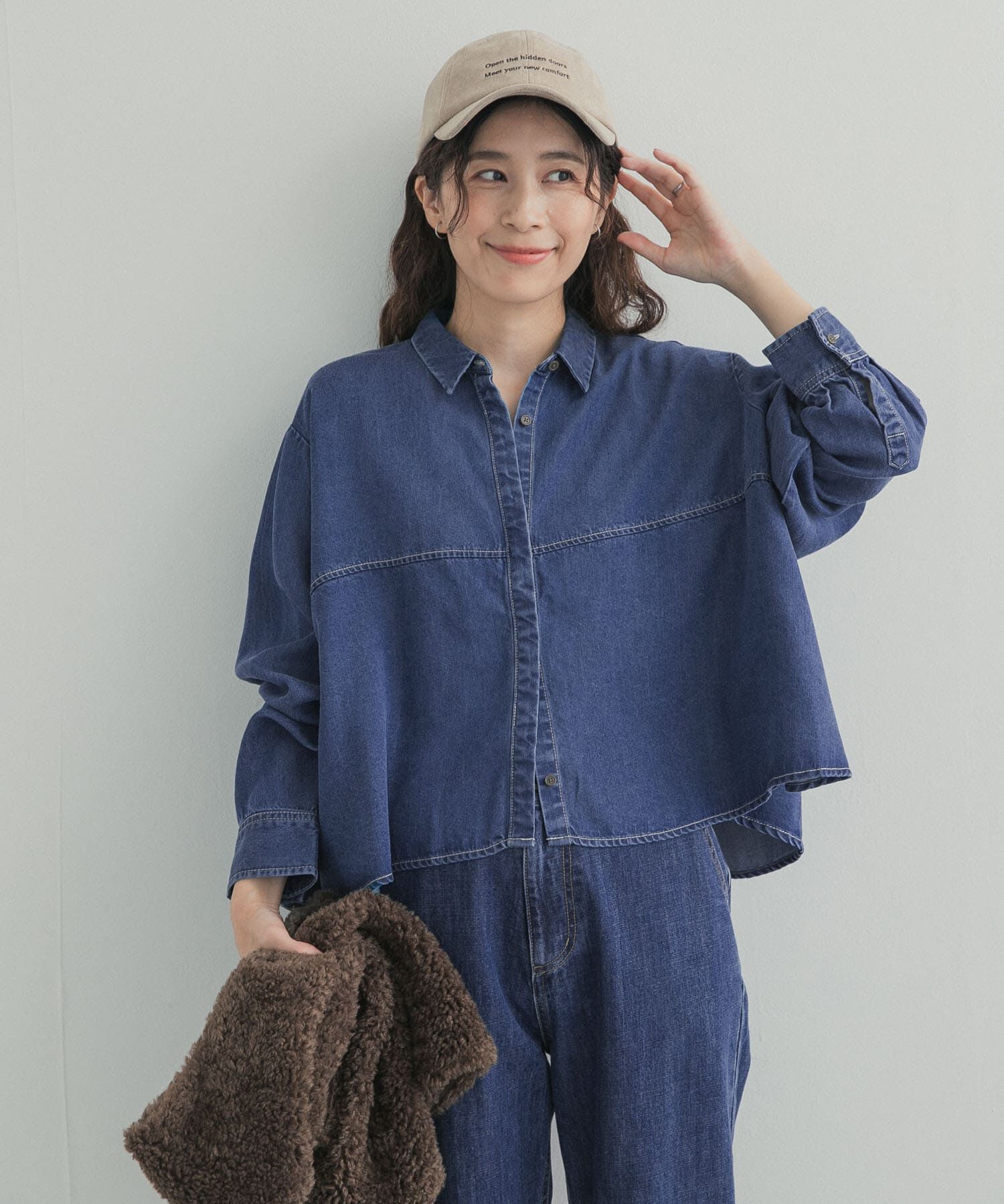 URBAN RESEARCH DOORS「デニム切替ショート丈シャツ 26AW」|シャツ・ブラウス|