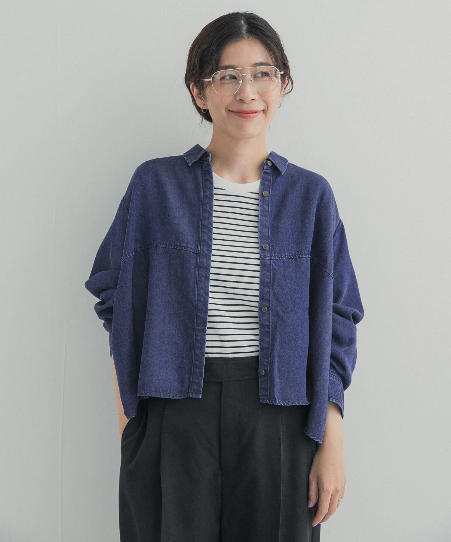 URBAN RESEARCH DOORS「デニム切替ショート丈シャツ 26AW」|シャツ・ブラウス|