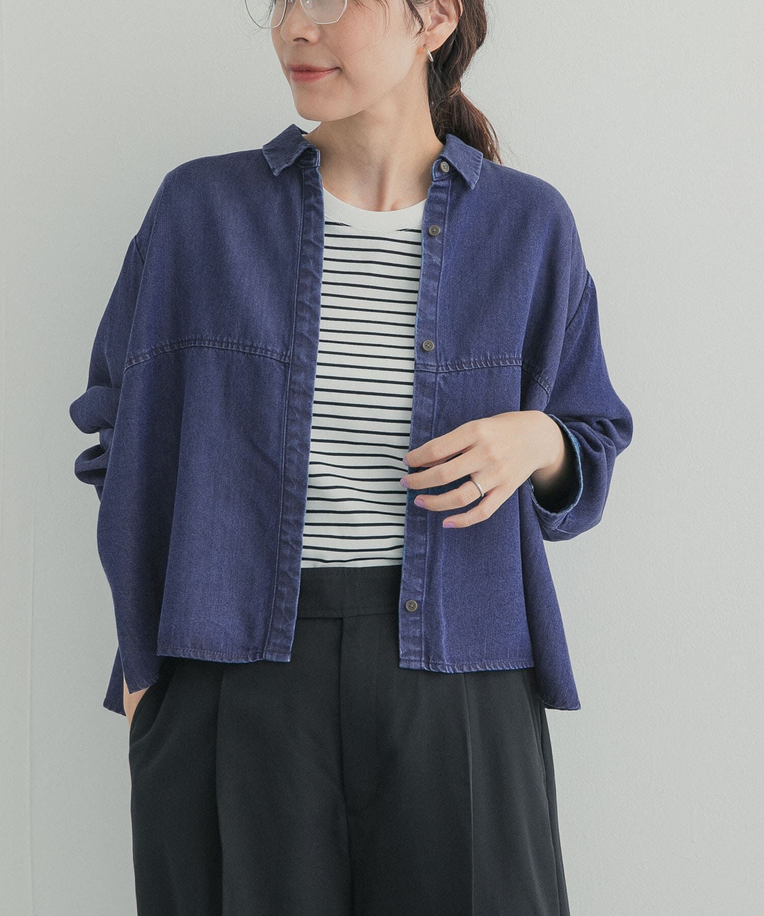 URBAN RESEARCH DOORS「デニム切替ショート丈シャツ 26AW」|シャツ・ブラウス|