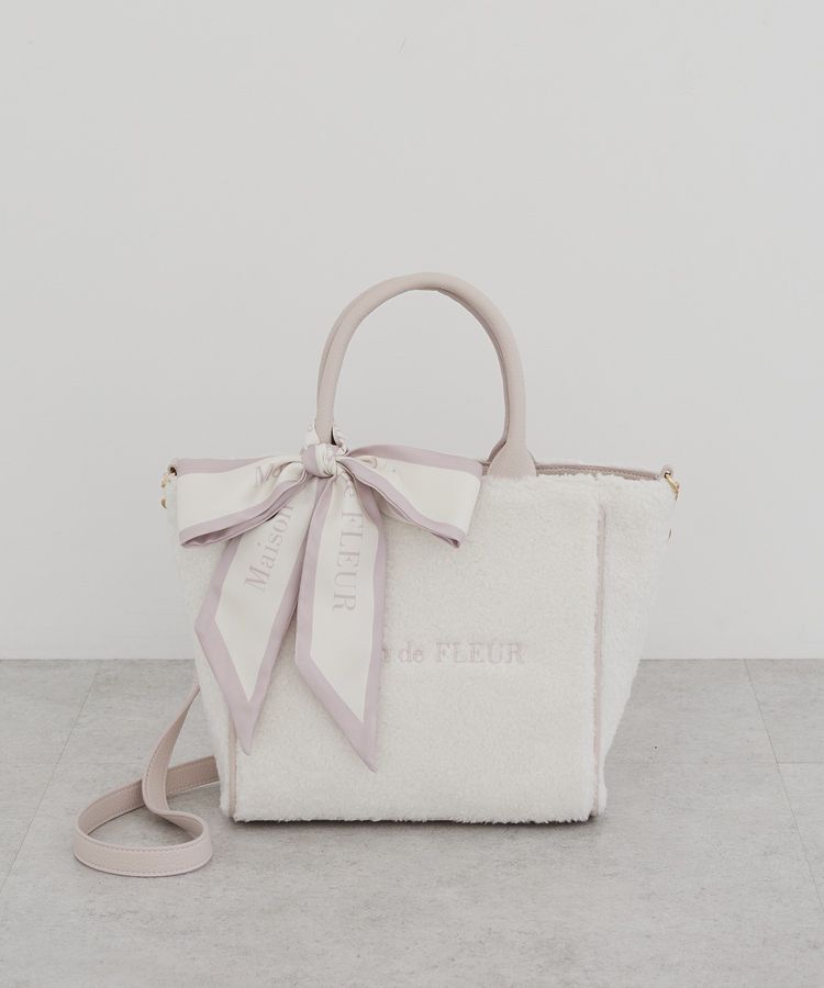 Maison de FLEUR「スカーフ付きボア2WayMトートバッグ」|トートバッグ|ピンクベージュ