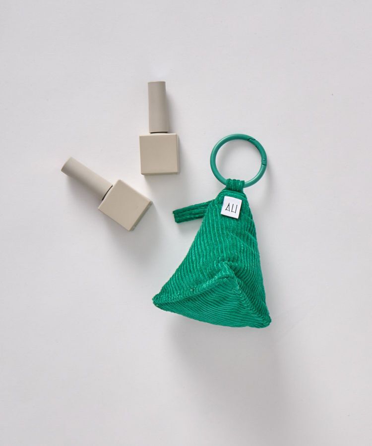 AMERICAN HOLIC「【ホリホリ】ピラミッドポーチチャーム」|その他|Green