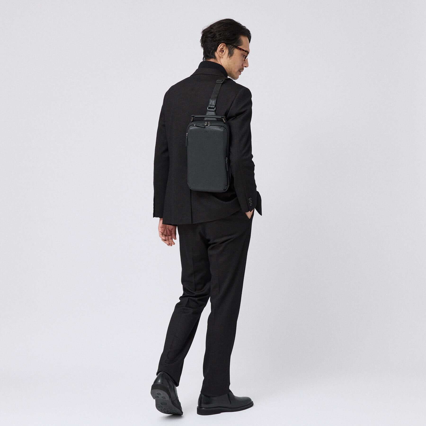 TAKEO KIKUCHI「CORDLEYR（R） スマートコアボディバッグ」|その他|
