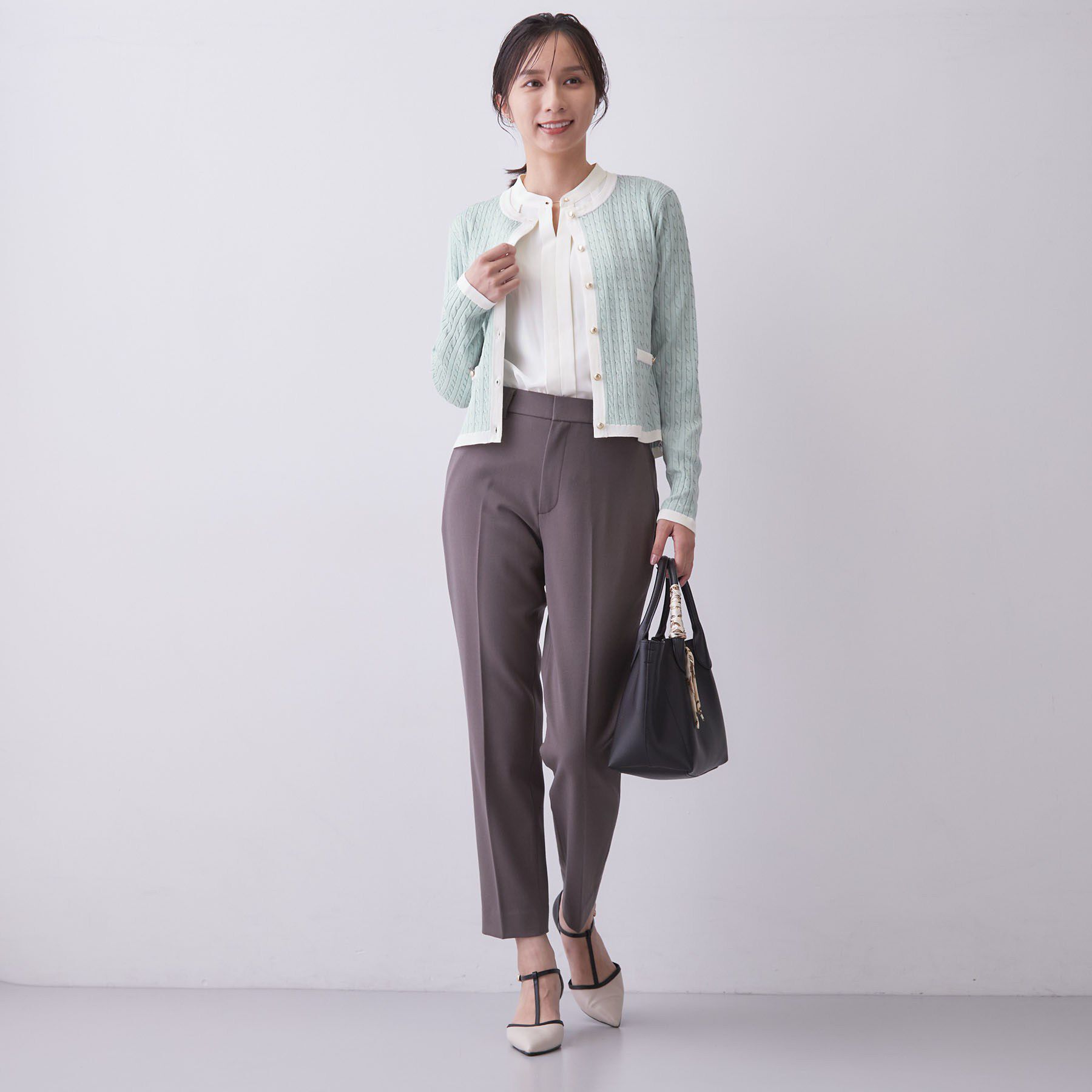index「バイカラーケーブルカーディガン【洗濯機OK】」|カーディガン|