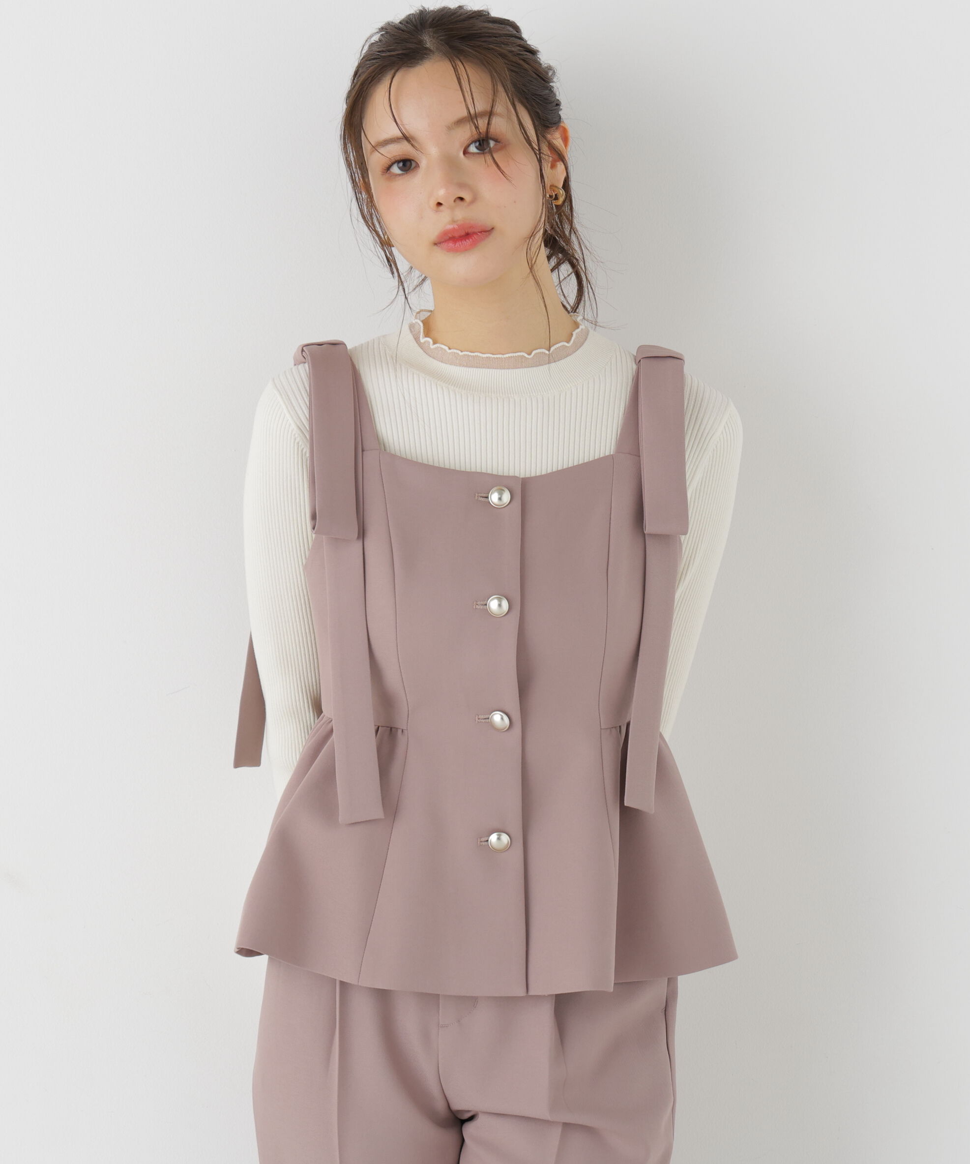 PROPORTION BODY DRESSING「リボンペプラムジレ 26AW」|ブルゾン・スタジャン|
