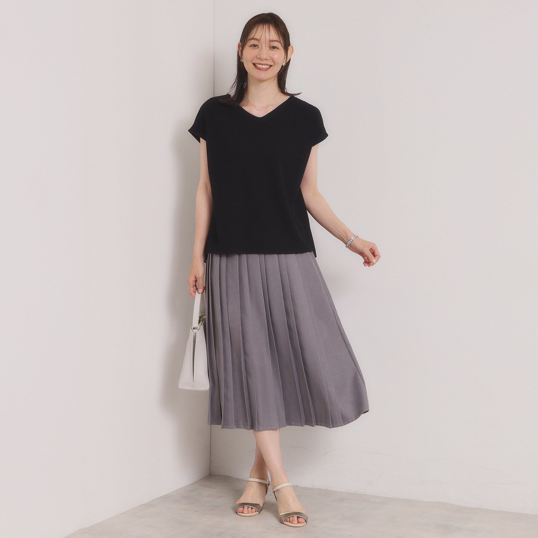 ITS&rsquo;DEMO「【冷感／速乾】Vネックカットプルオーバー」|Tシャツ・カットソー|