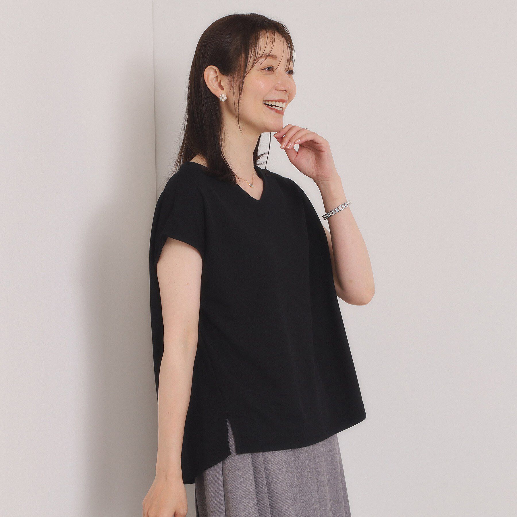 ITS&rsquo;DEMO「【冷感／速乾】Vネックカットプルオーバー」|Tシャツ・カットソー|