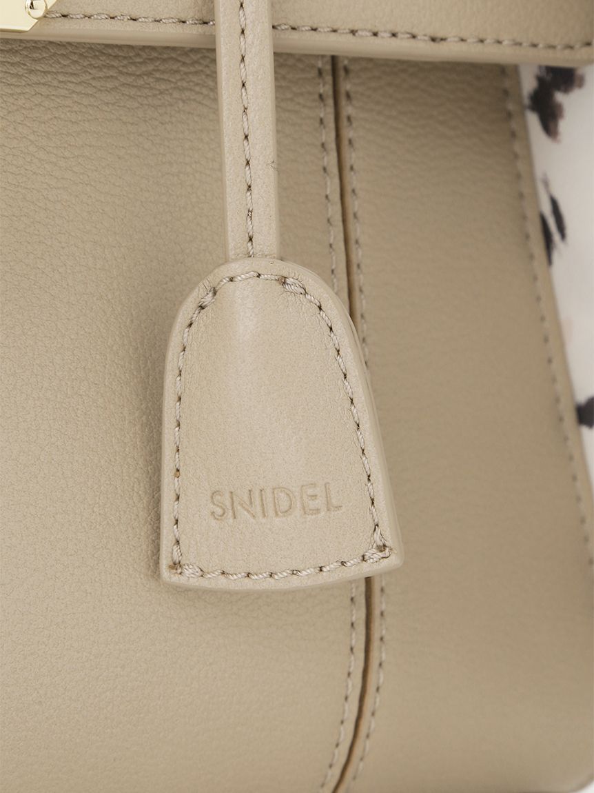 SNIDEL「スカーフパッドロックバッグ」|ショルダー・メッセンジャー|